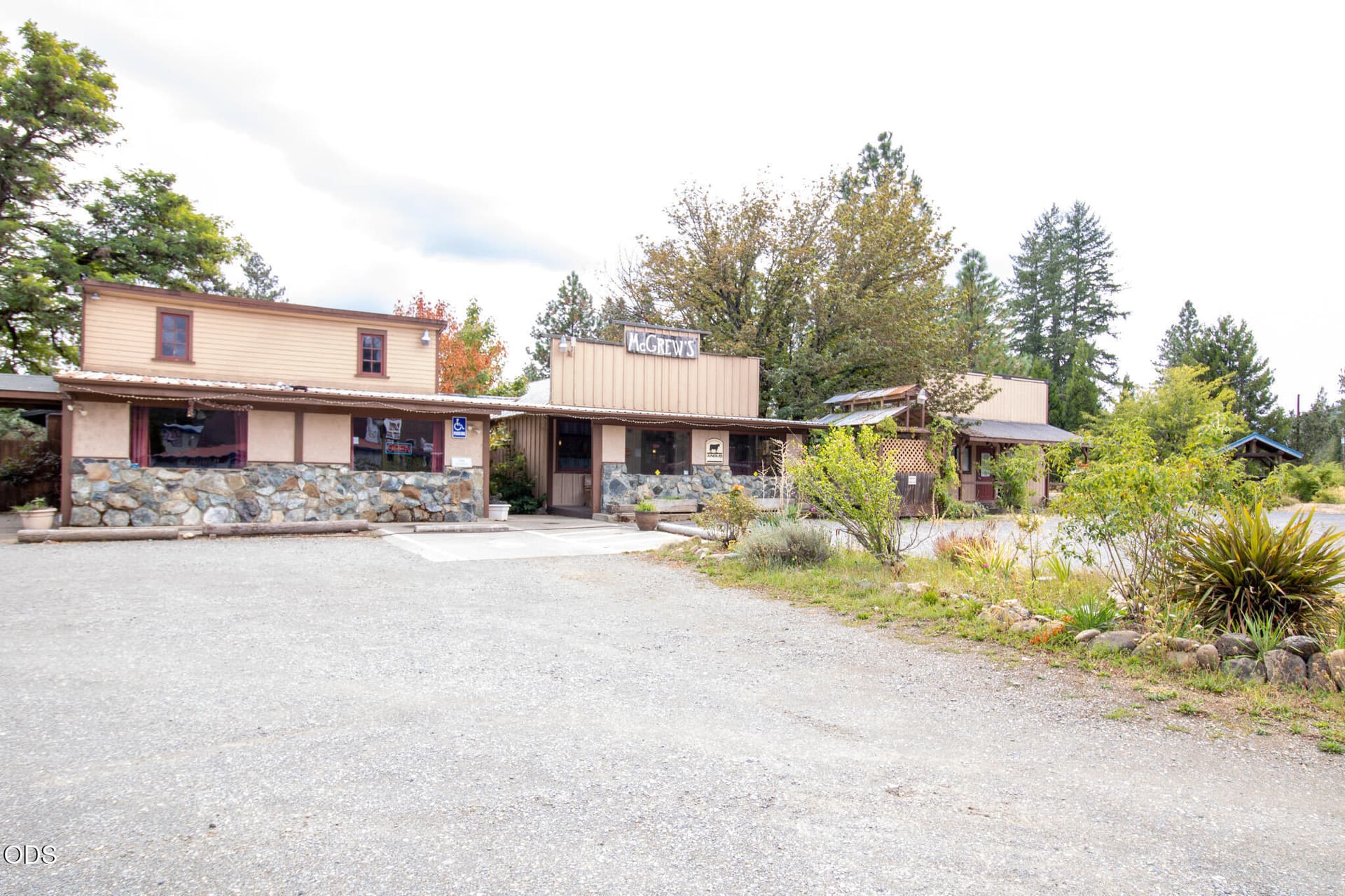 Front View. Photo 1 of 24, 33103 Redwood Highway, O'Brien, OR 97534