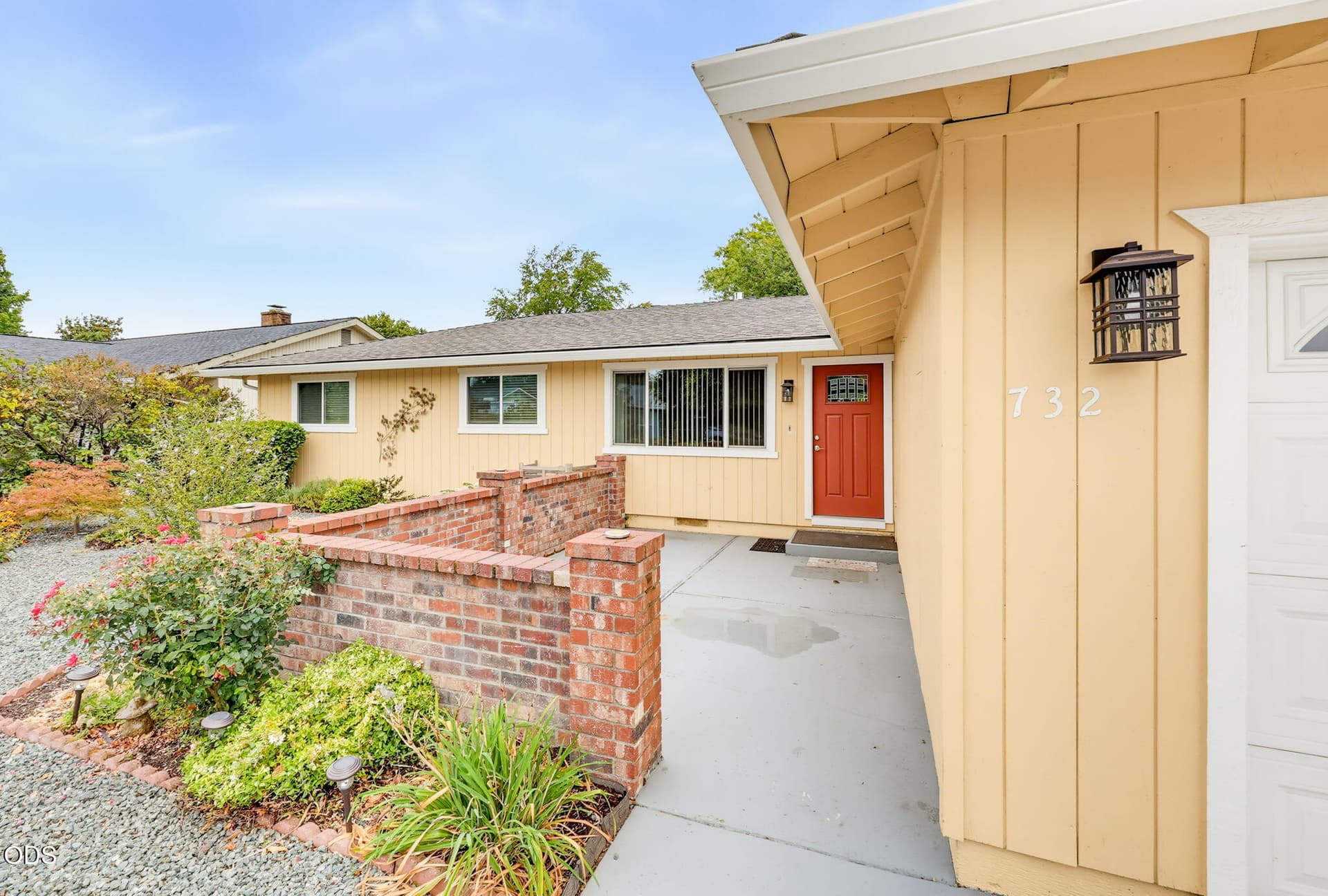 4. Photo 4 of 50, 732 Sandra Lane, Central Point, OR 97502