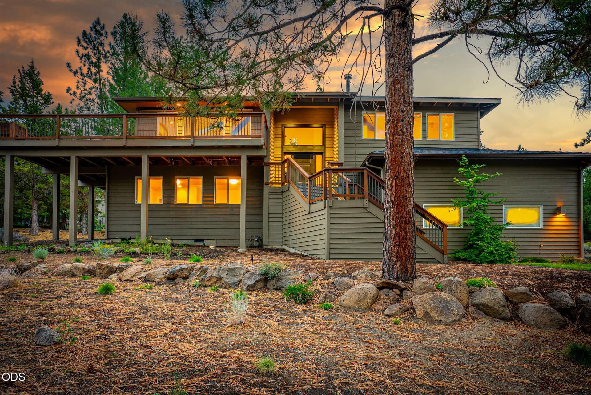2 - 10-web-or-mls-DSC09389. Photo 2 of 49, 1960 NW Keenan Court, Bend, OR 97703
