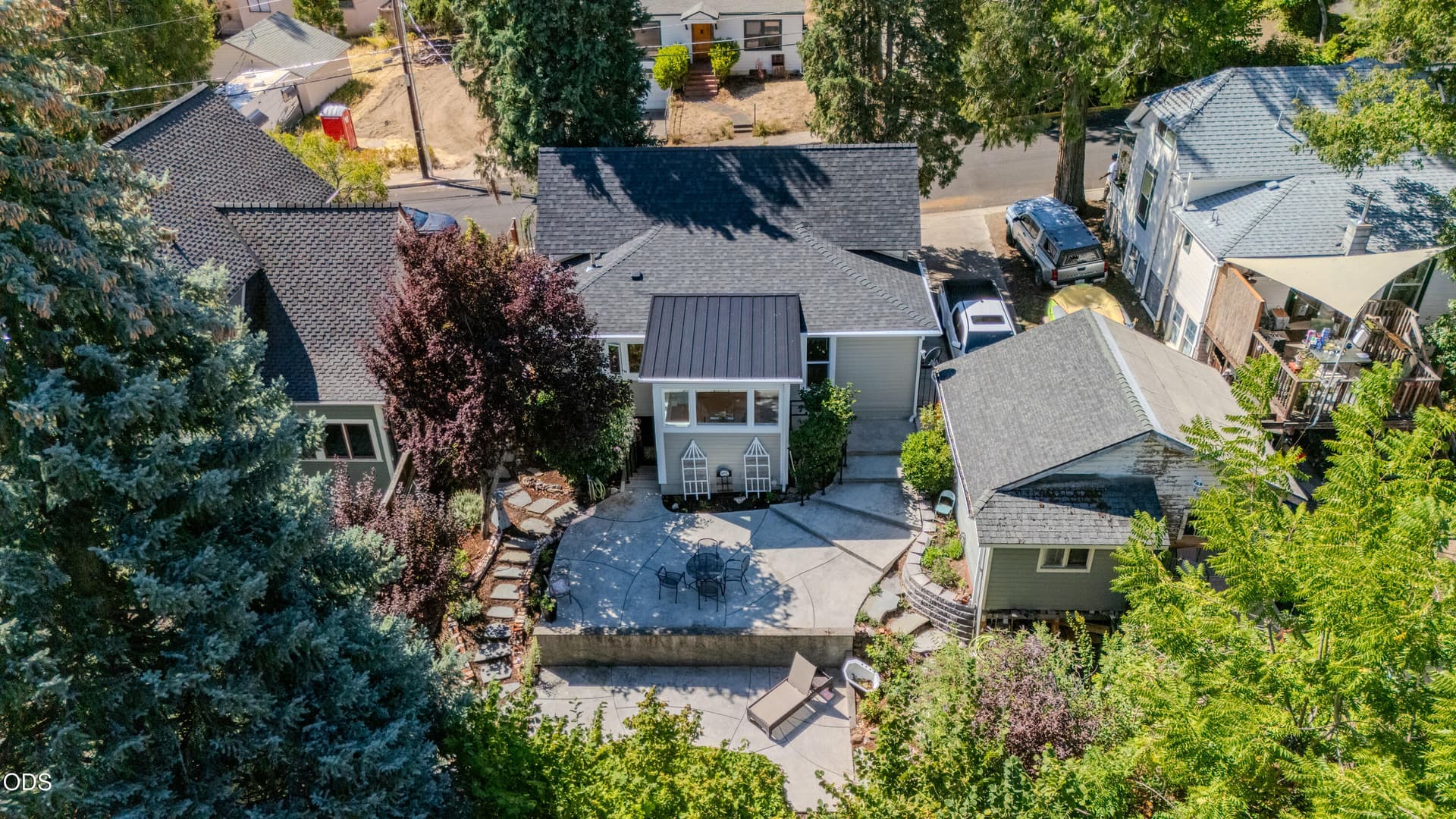 01-16. Photo 2 of 34, 63 Nutley Street, Ashland, OR 97520