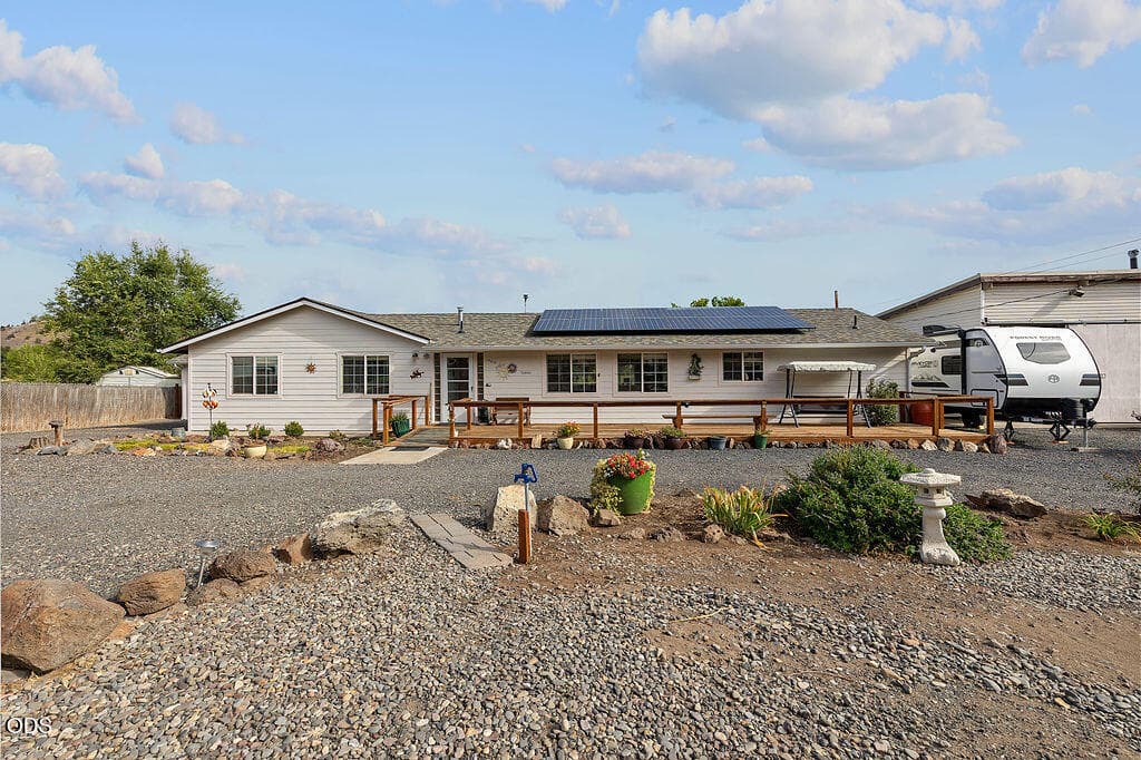 8T3A0590. Photo 4 of 42, 969 SW Crestview Road, Prineville, OR 97754