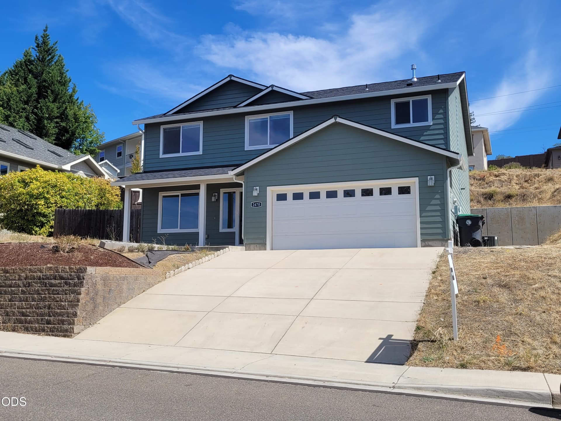 20260908_132222. Photo 1 of 24, 2470 Herrington Way, Medford, OR 97504