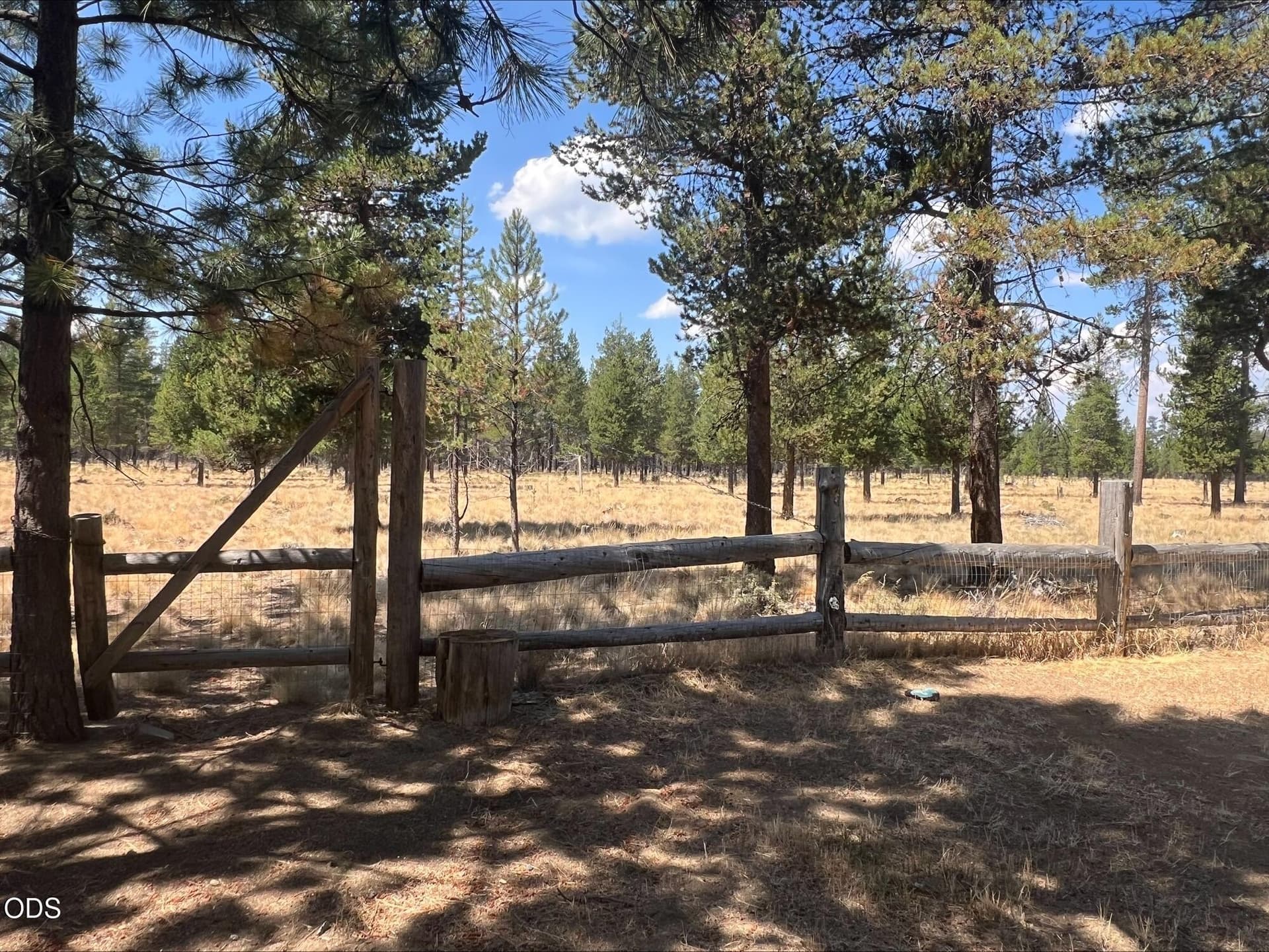 processed-BC51563D-B2B6-4221-AF45-A6233A. Photo 2 of 58, 52531 Lost Ponderosa Road, La Pine, OR 97739