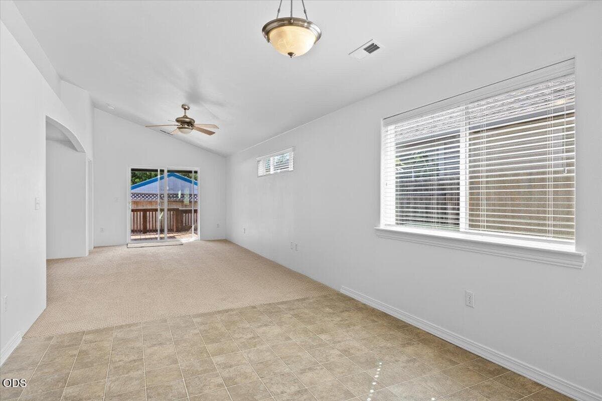 1. Photo 4 of 17, 129 Cottonwood Drive, Eagle Point, OR 97524