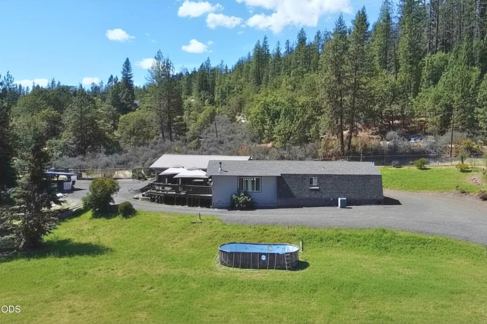 Aerial East. Photo 1 of 44, 850 Ragsdale Road, Trail, OR 97541