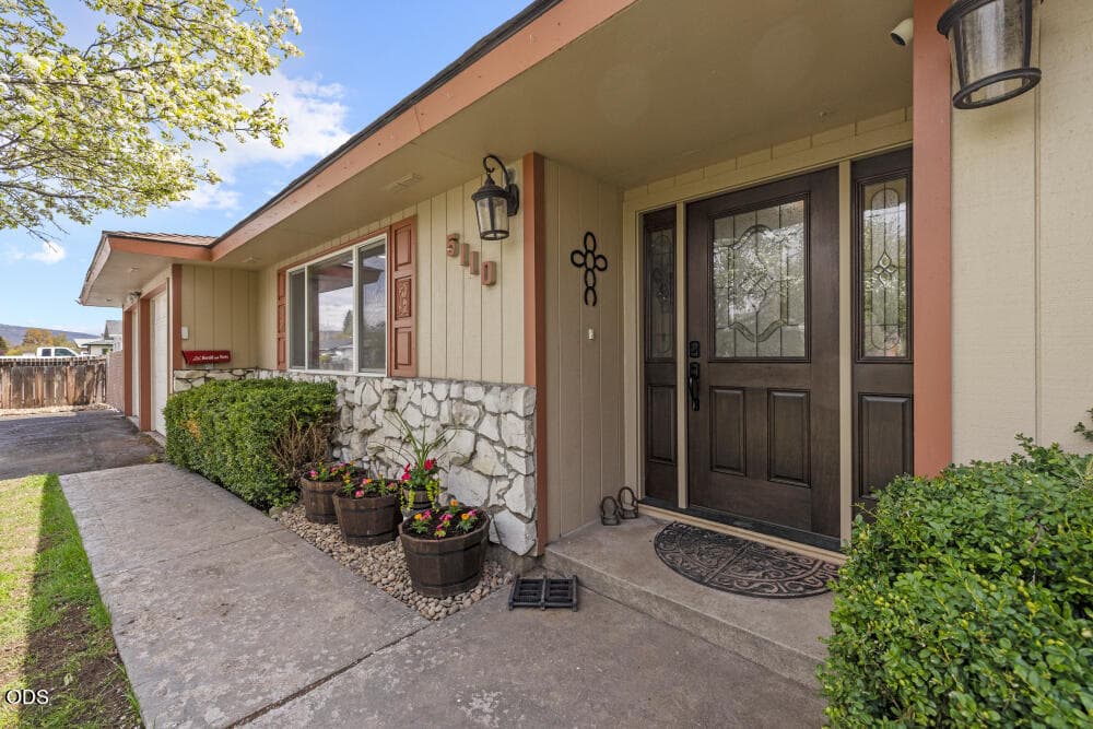 5110SturdivantAve-5. Photo 2 of 53, 5110 Sturdivant Avenue, Klamath Falls, OR 97603