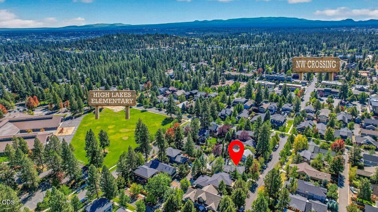 High lakes and NW Crossing locators. Photo 4 of 54, 1248 NW Fort Clatsop Street, Bend, OR 97703