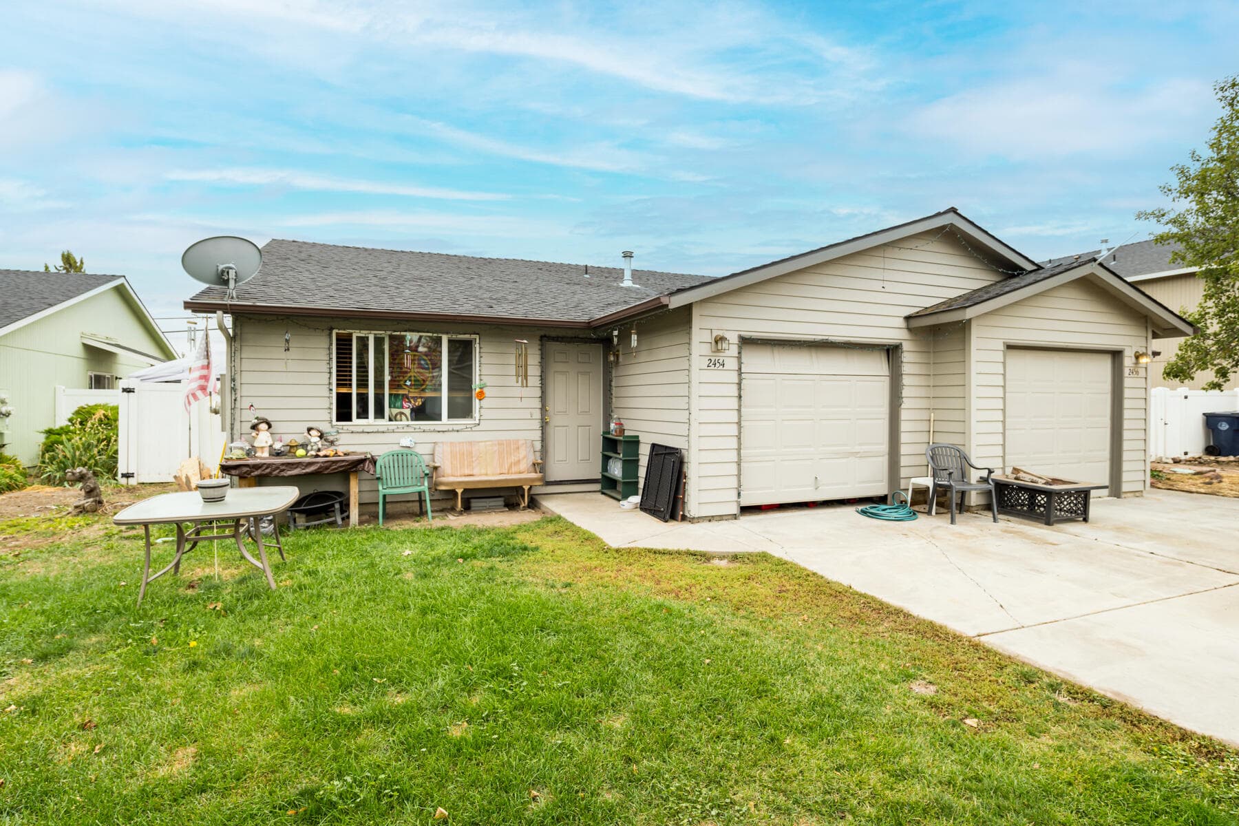 3. Photo 3 of 18, 2454 SW Wickiup Court, Redmond, OR 97756