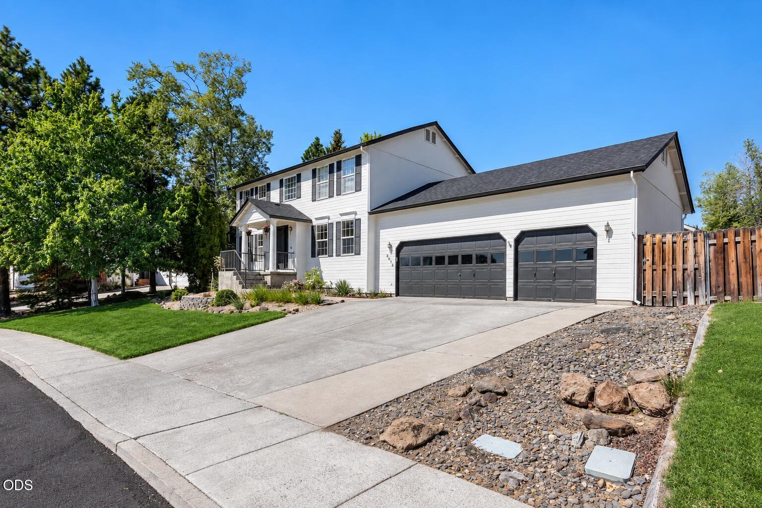 Front 2. Photo 3 of 39, 3672 SW Volcano Avenue, Redmond, OR 97756