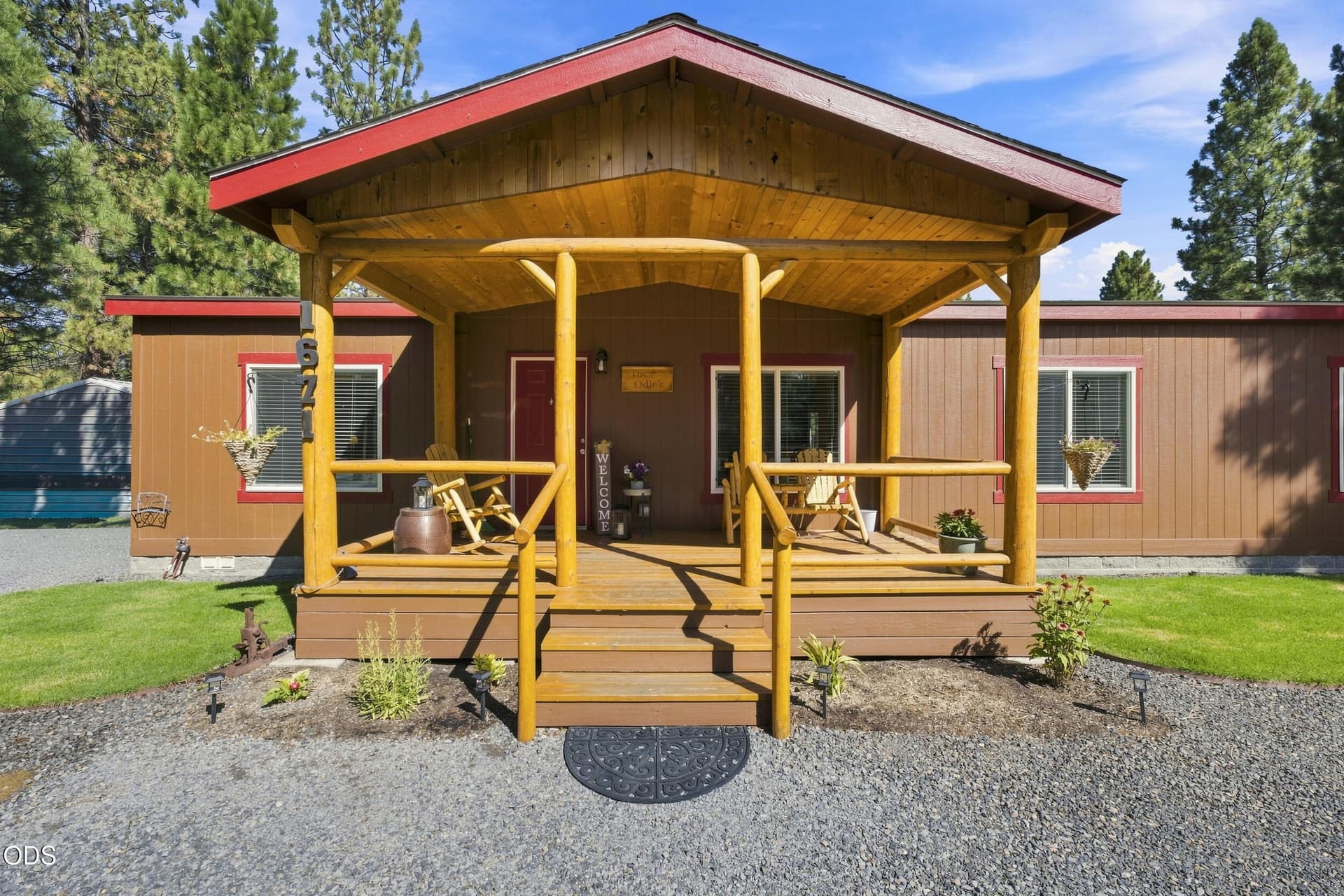 1671 hackett dr (3 of 34). Photo 2 of 48, 1671 Hackett Drive, La Pine, OR 97739