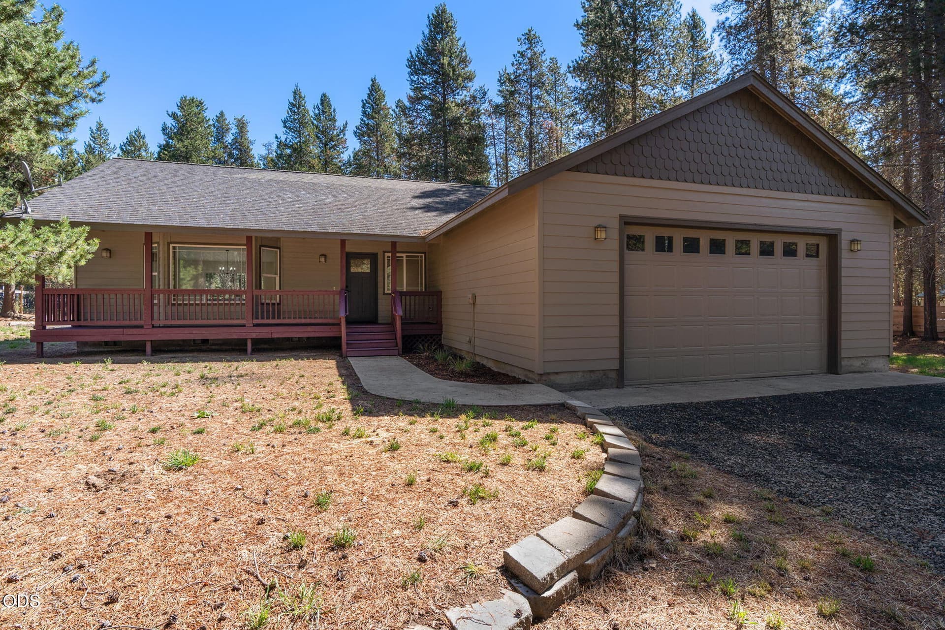 4. Photo 2 of 36, 51992 Dorrance Meadow Road, La Pine, OR 97739