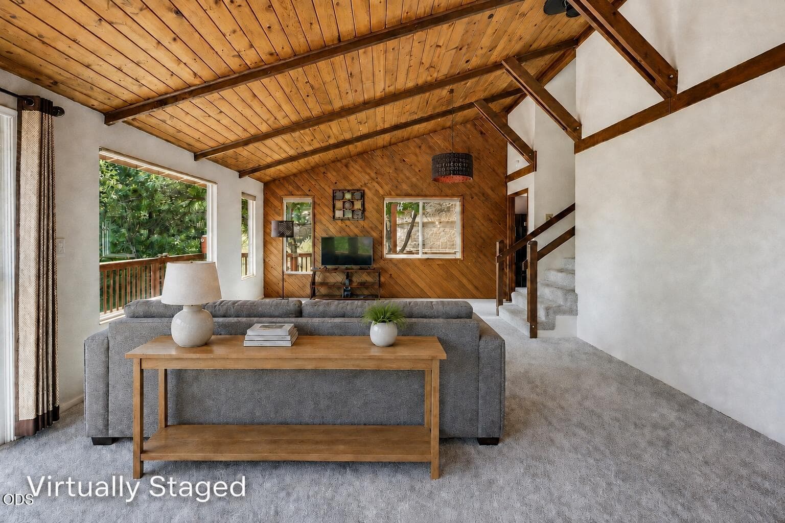Great Room. Photo 3 of 28, 264 Alta Avenue, Ashland, OR 97520