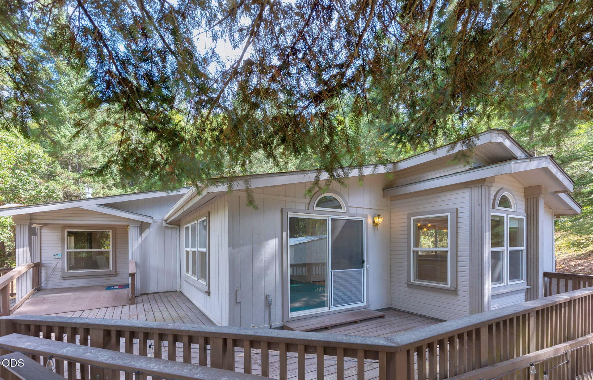 3-web-or-mls-862-autumn-ln. Photo 1 of 65, 862 Autumn Lane, Glendale, OR 97442