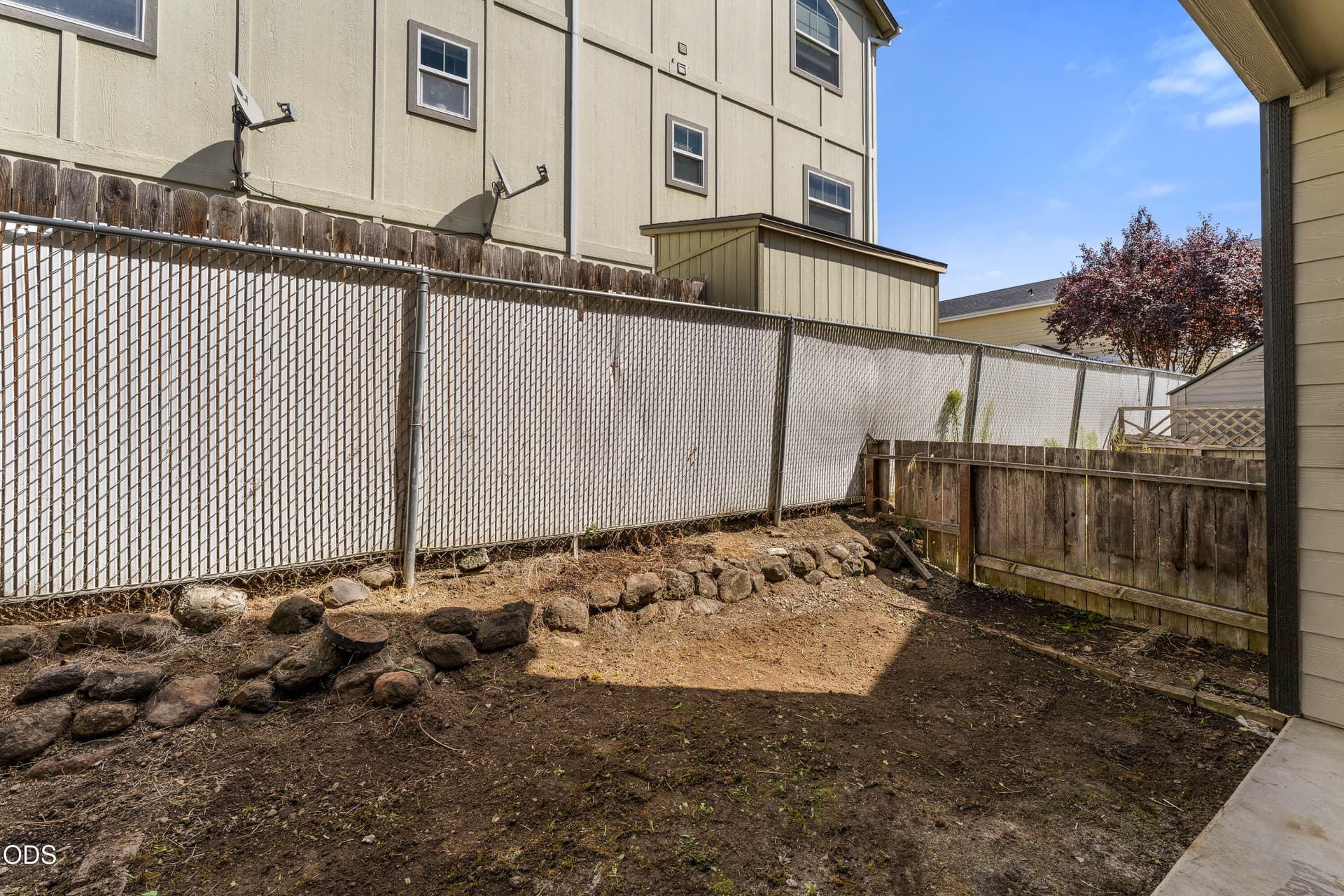 02-EXT (2 of 7). Photo 5 of 23, 139 Casey Way, Central Point, OR 97502