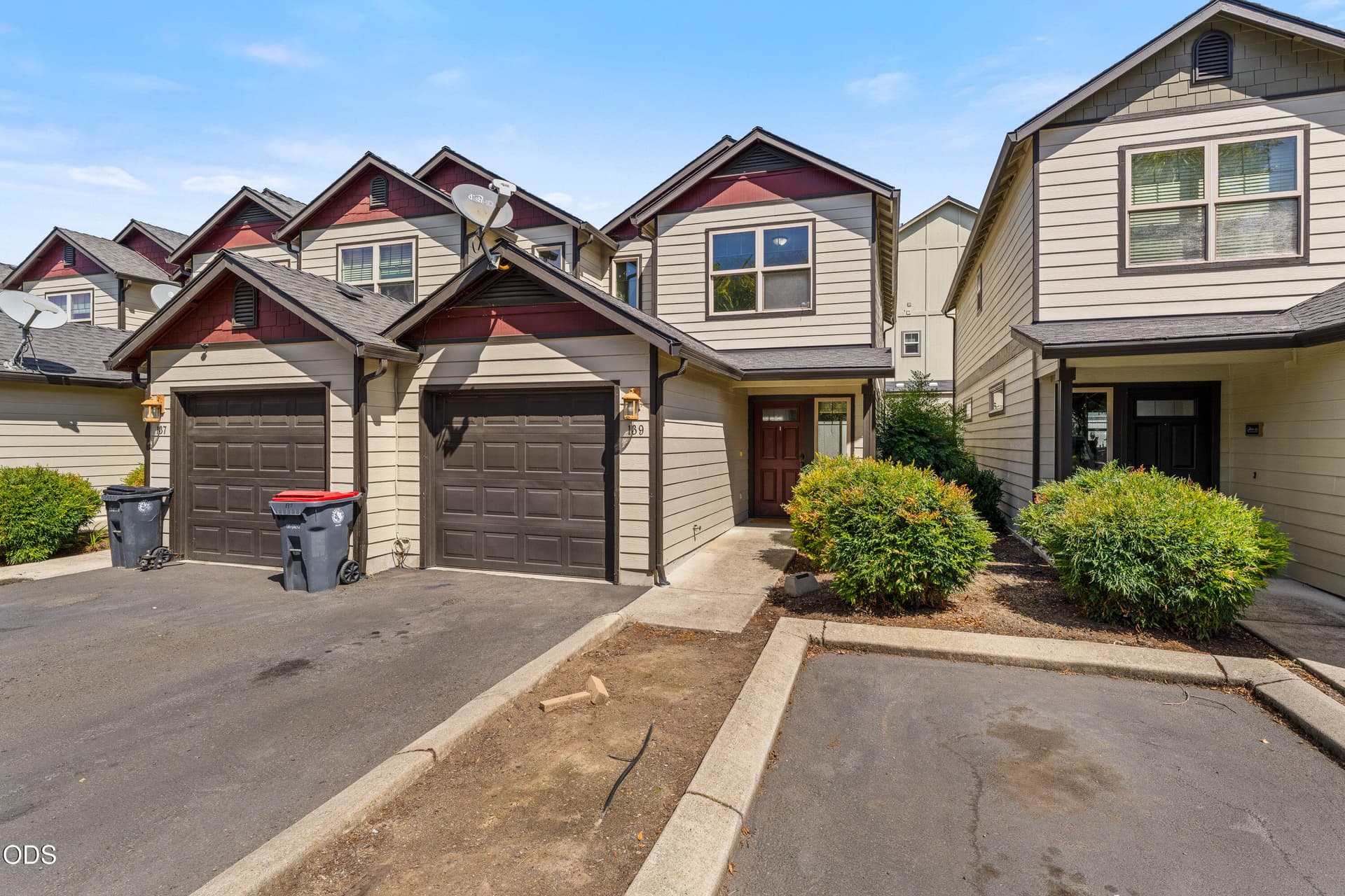 05-EXT (5 of 7). Photo 2 of 23, 139 Casey Way, Central Point, OR 97502