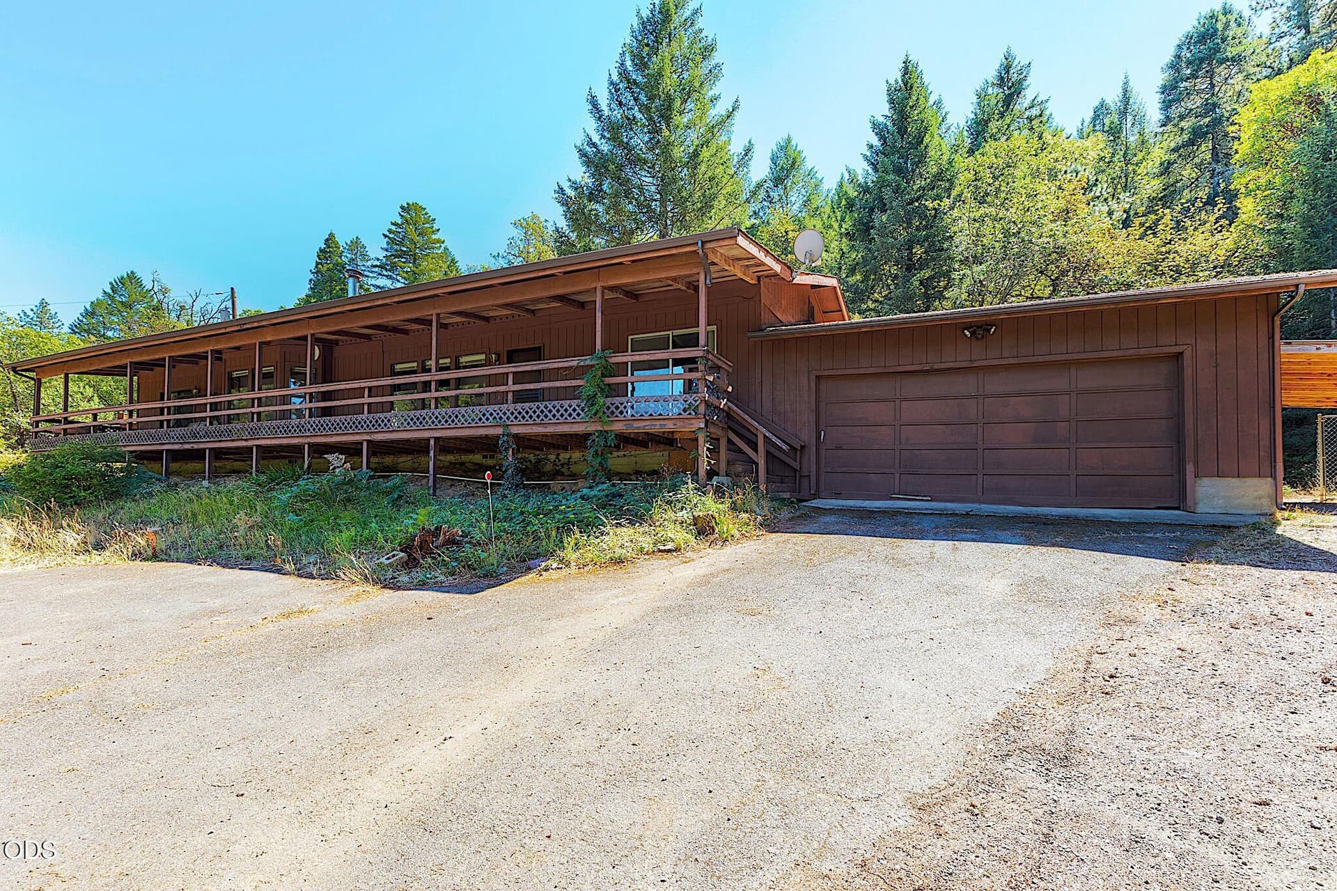 1-web-or-mls-4433-rogue-river-hwy. Photo 2 of 61, 4433 Rogue River Highway, Grants Pass, OR 97527