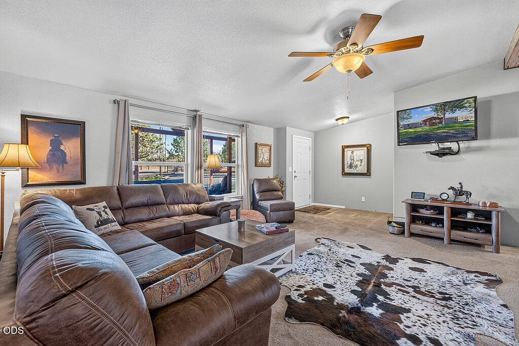 8T3A2322. Photo 5 of 53, 5620 SE Riordan Road, Prineville, OR 97754