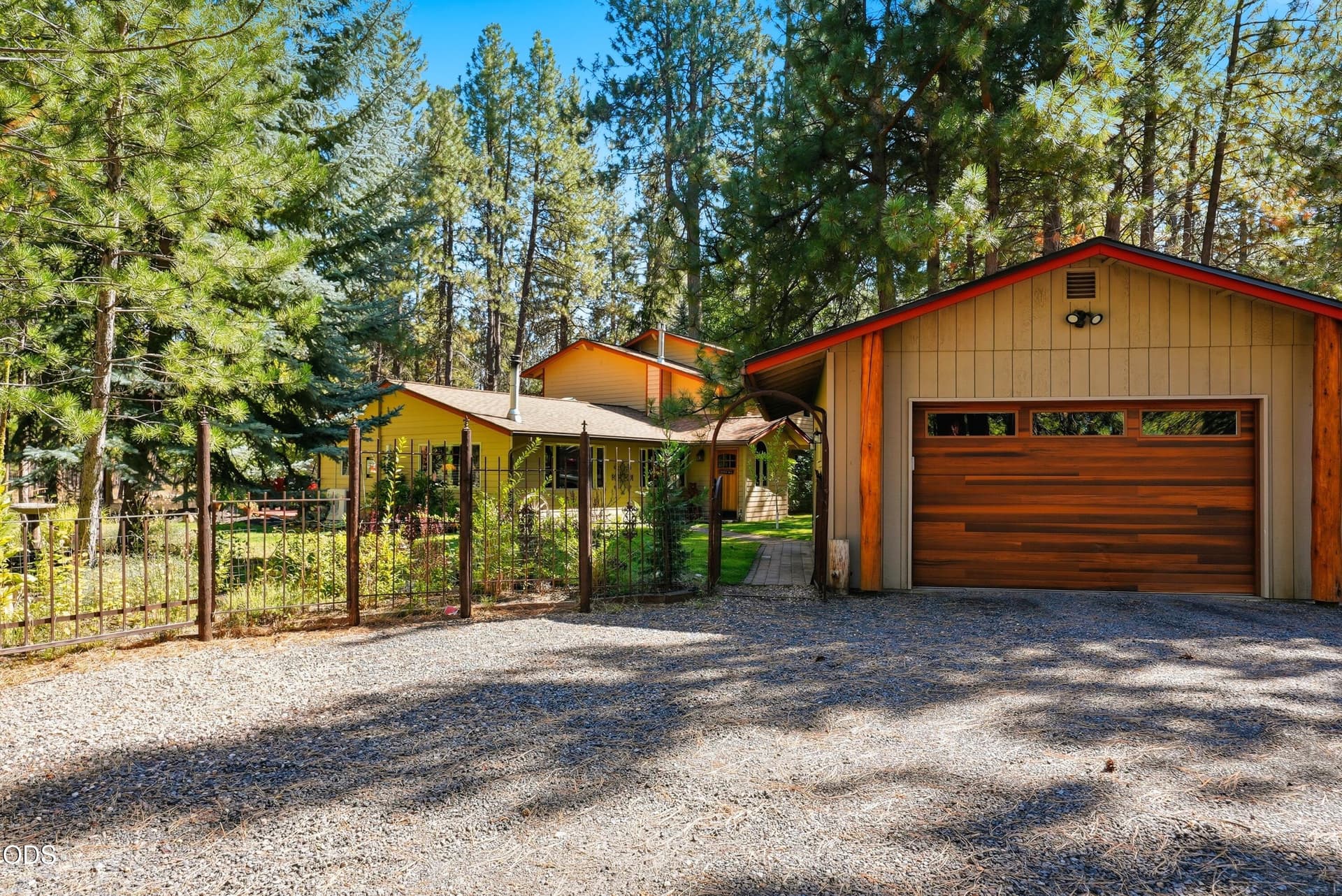 14987 Buggy Whip, Sisters. Photo 1 of 49, 14987 Buggy Whip, Sisters, OR 97759