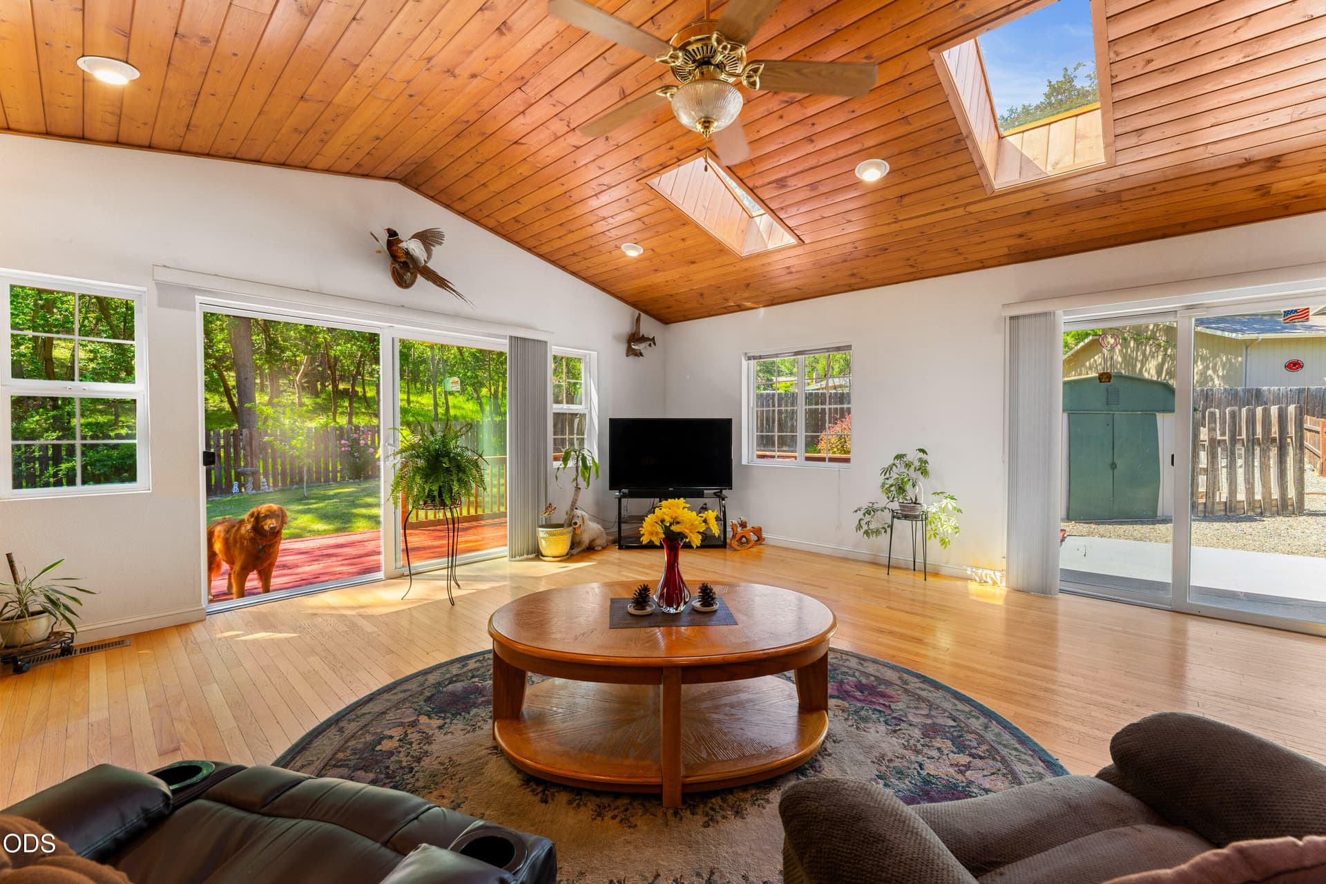 37-INT (13 of 22). Photo 4 of 47, 370 Horseshoe Drive, Grants Pass, OR 97526