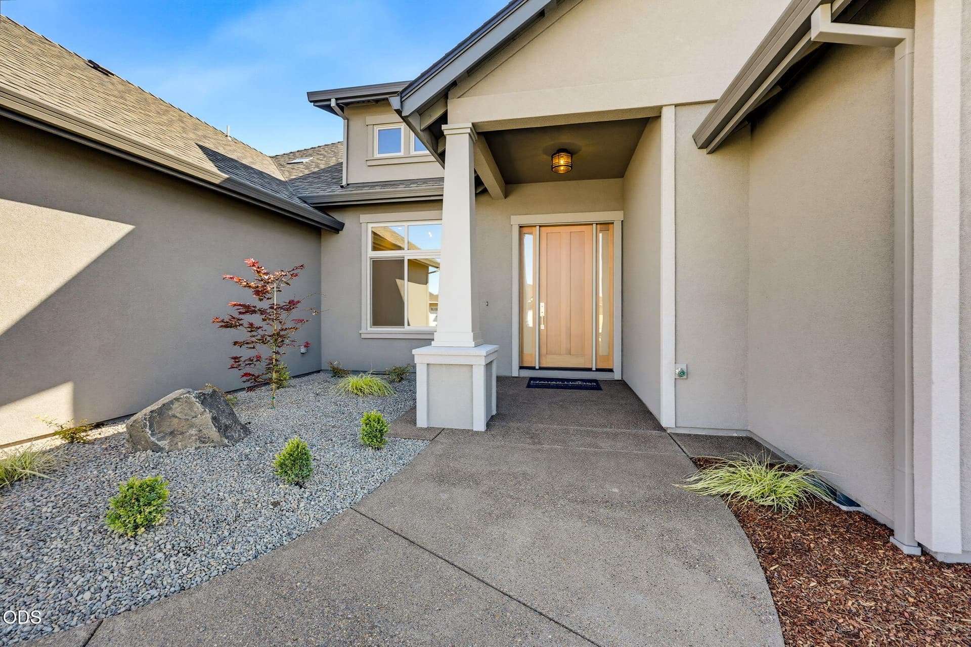 Apx449AH00018. Photo 2 of 49, 449 Autumn Hills Drive, Medford, OR 97504