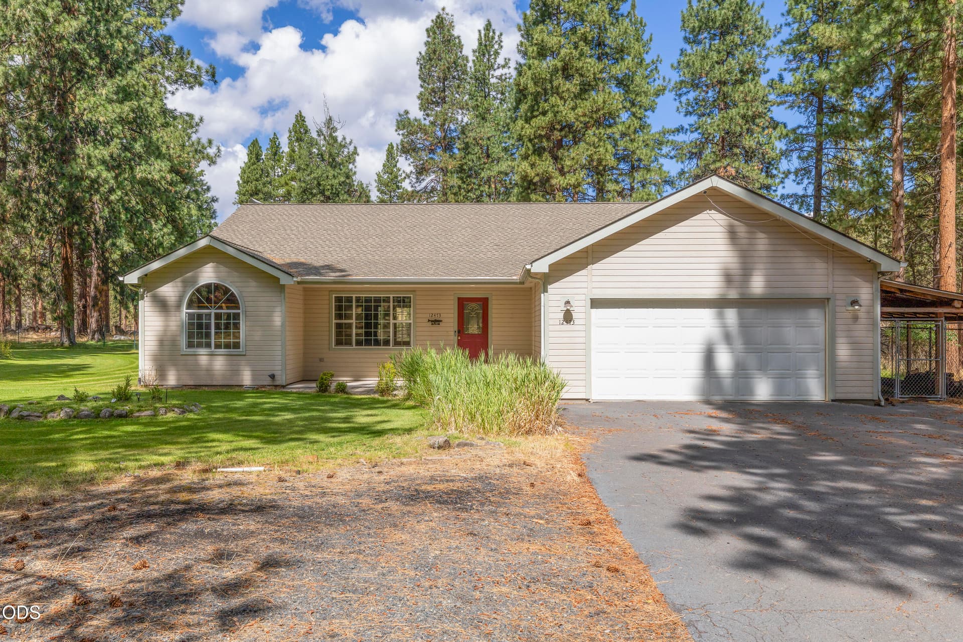 12473OverlandDr-39. Photo 2 of 54, 12473 Overland Drive, Klamath Falls, OR 97603