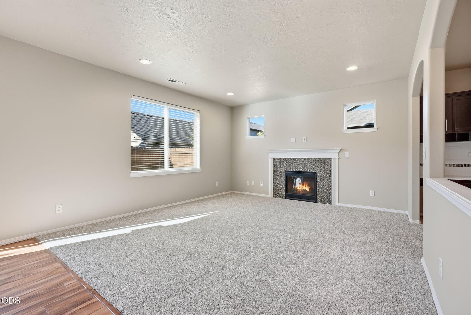 1-web-or-mls-Riley-Visuals-1. Photo 5 of 43, 21141 SE Azalia Avenue, Bend, OR 97702