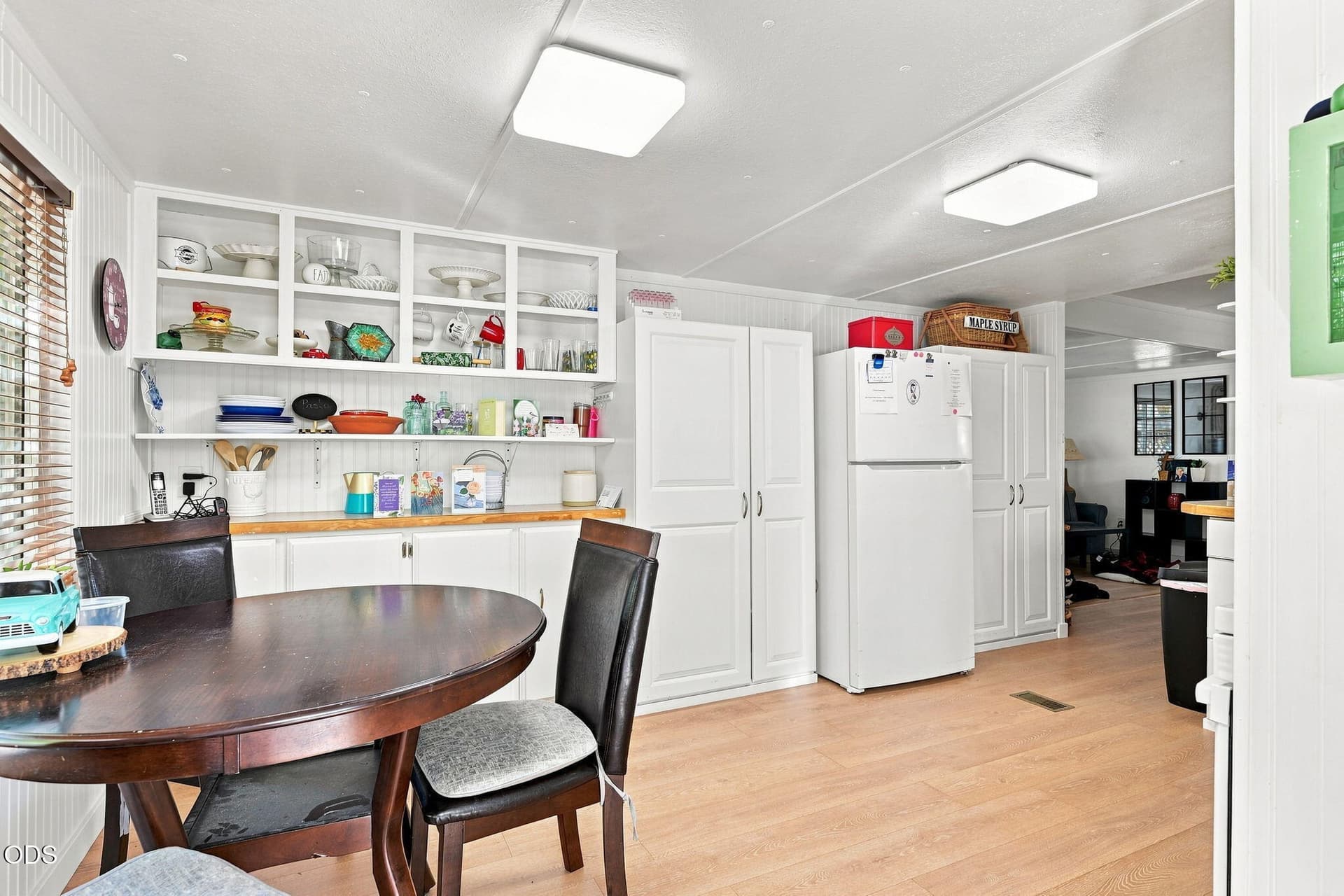 22-web-or-mls-1055 N 5th022. Photo 4 of 21, 1055 N 5th Street Unit UNIT 143, Jacksonville, OR 97530