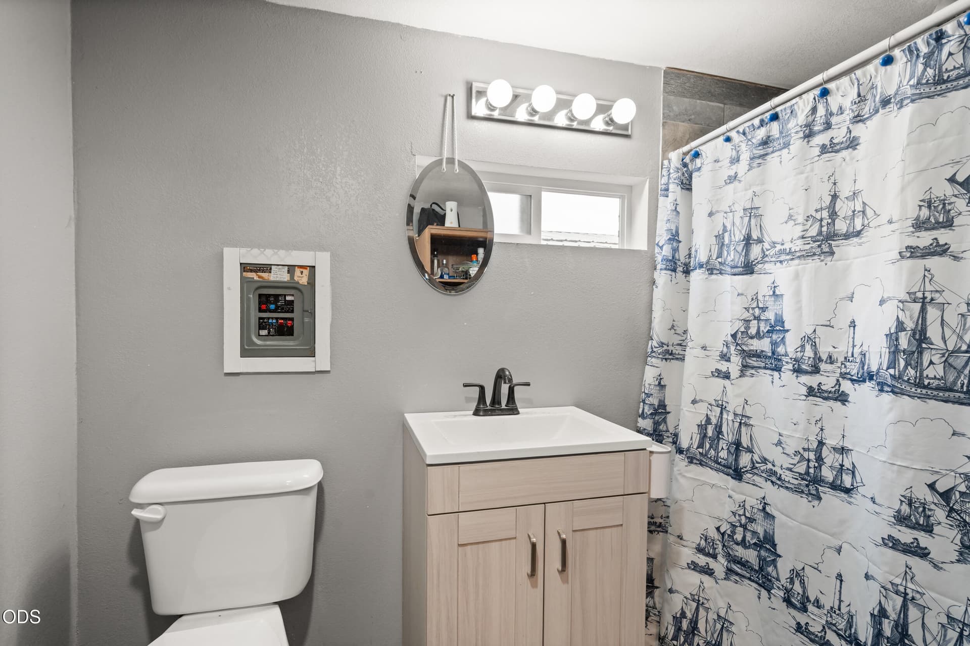 5_2395 redwood ave-04. Photo 5 of 18, 2395 Redwood Avenue Unit 42, Grants Pass, OR 97527