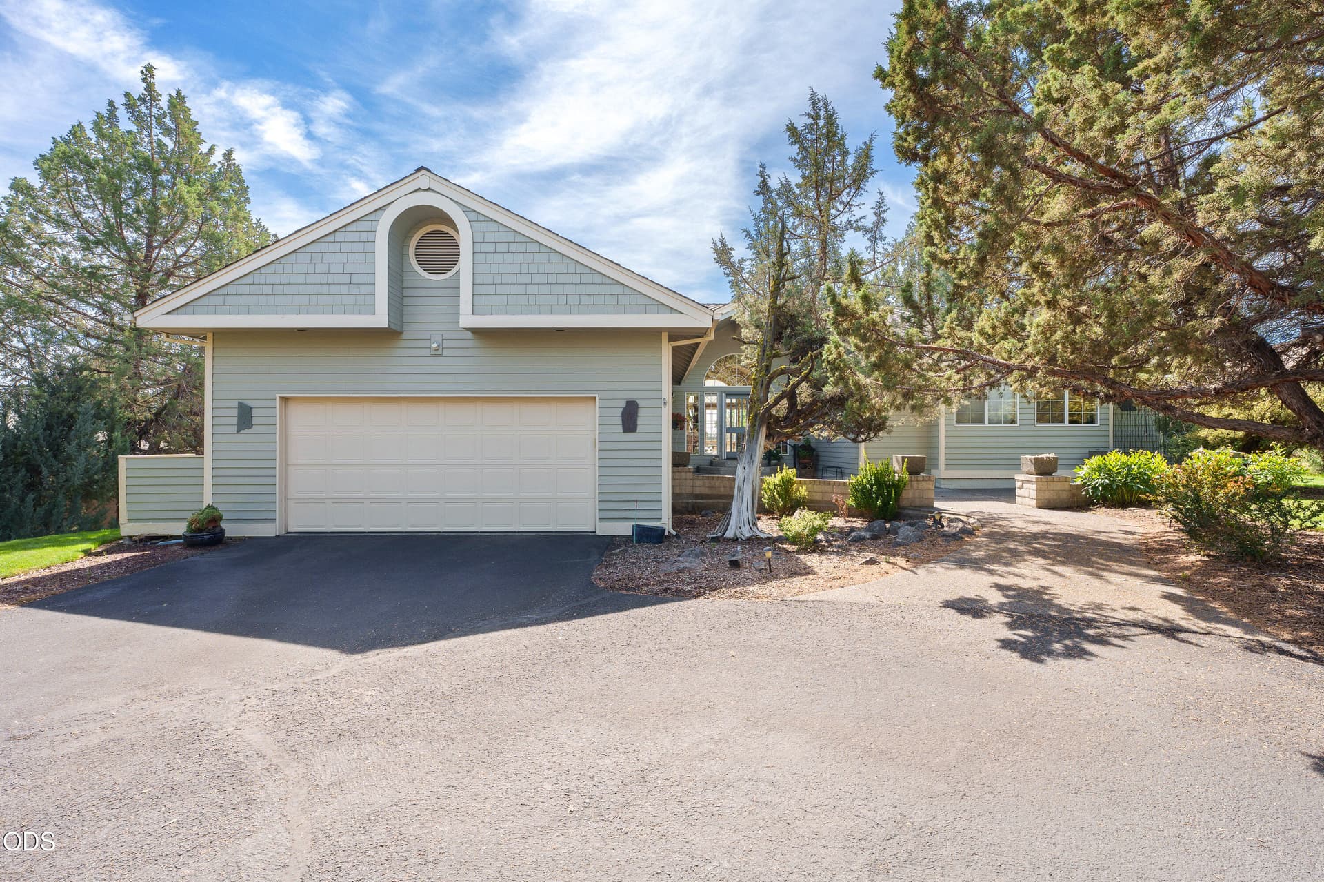 DSC01180. Photo 4 of 76, 2340 Condor Drive, Redmond, OR 97756