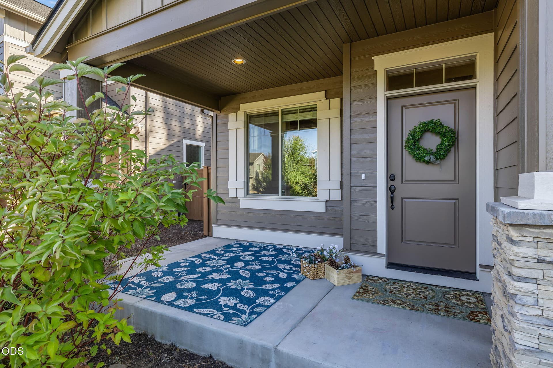 Covered Front Porch. Photo 4 of 76, 20909 Sotra Loop, Bend, OR 97702