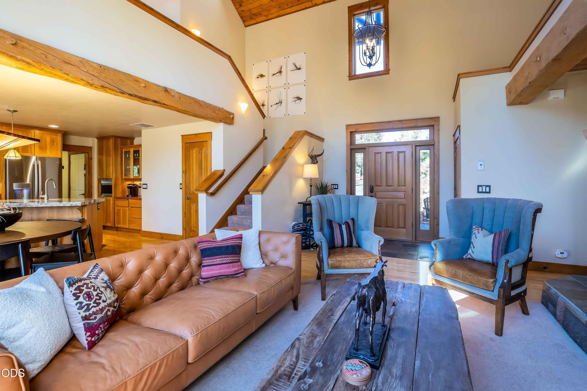 Great Room. Photo 5 of 55, 57620 Holly Lane, Sunriver, OR 97707