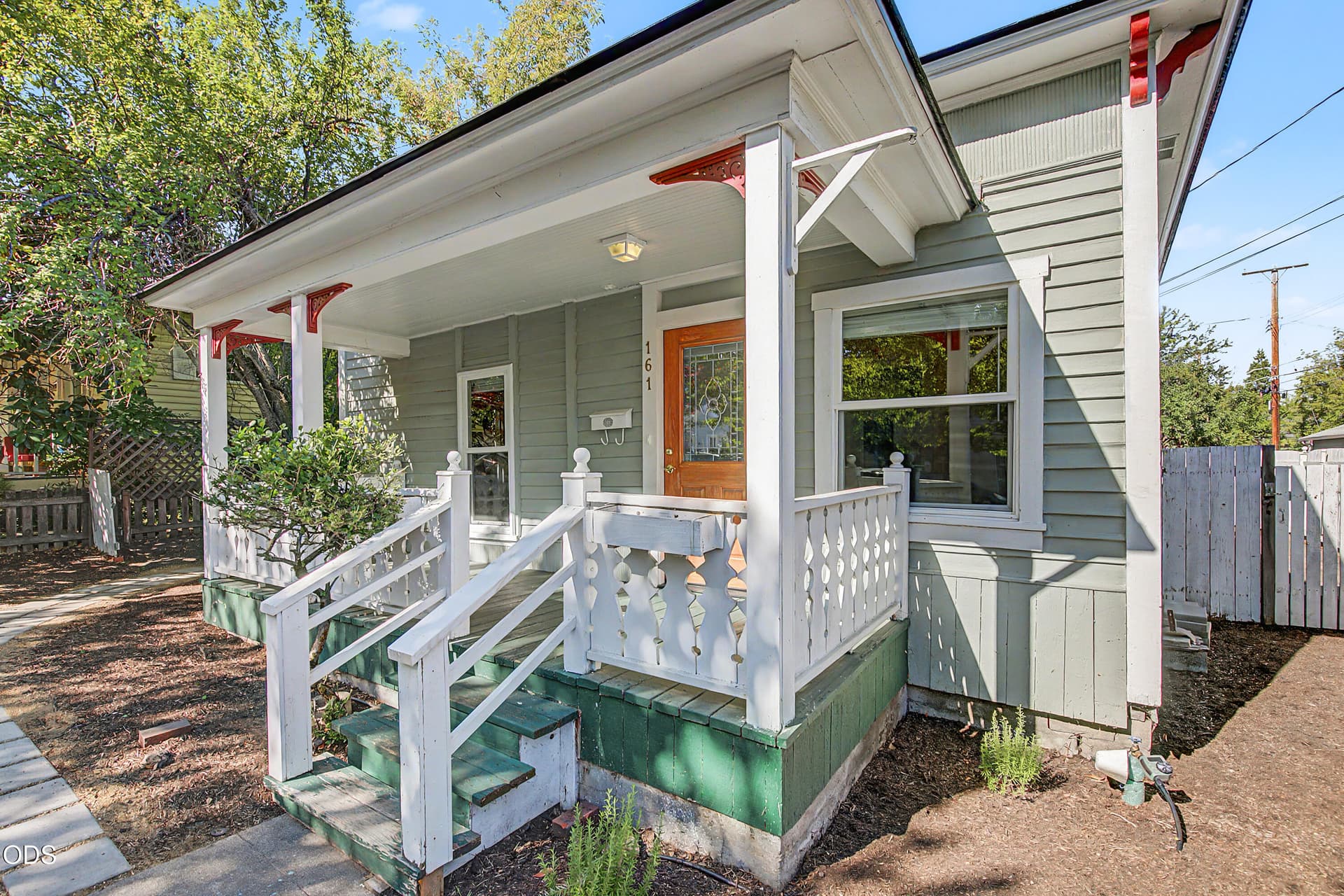 161 Fourth St, Ashland, OR 97520. Photo 4 of 43, 161 Fourth Street, Ashland, OR 97520