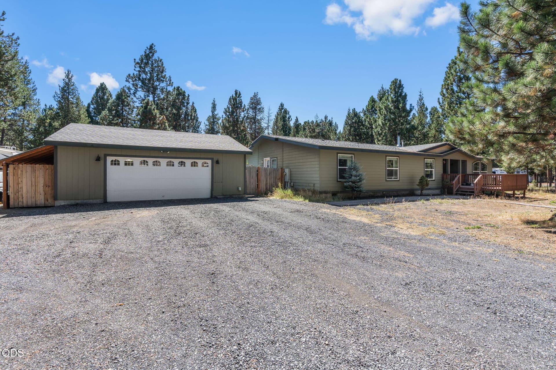 front. Photo 4 of 46, 15781 Lava Drive, La Pine, OR 97739