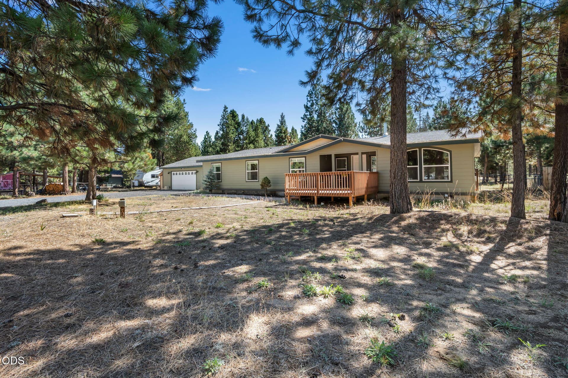 2026_09_07_15781_lava_dr_la_pine-5. Photo 3 of 46, 15781 Lava Drive, La Pine, OR 97739