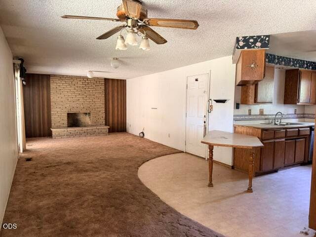 DINING ROOM. Photo 5 of 16, 1209 N 10th Street, Central Point, OR 97502