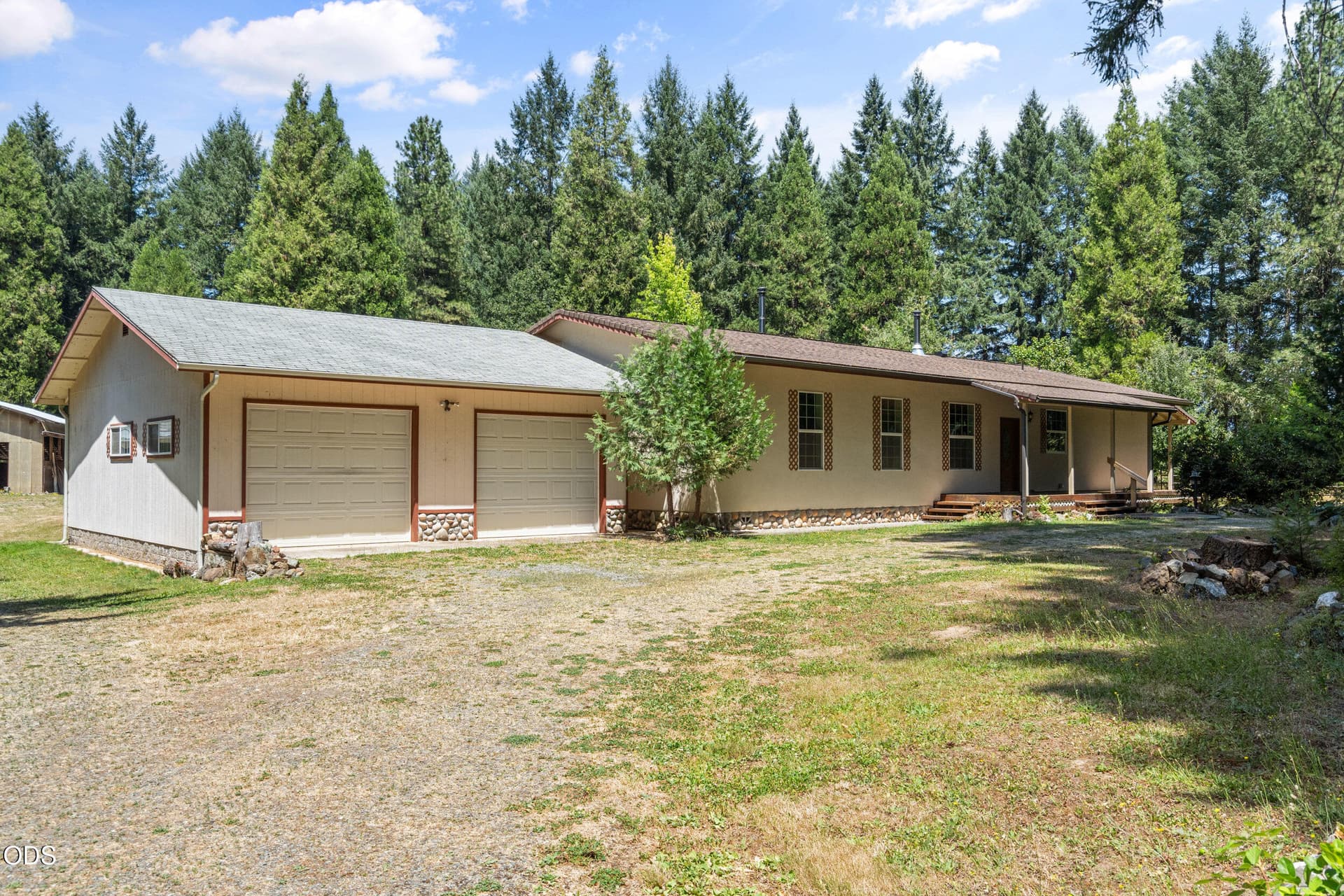 Front Photo. Photo 1 of 49, 273 Fawn Lane, Azalea, OR 97410