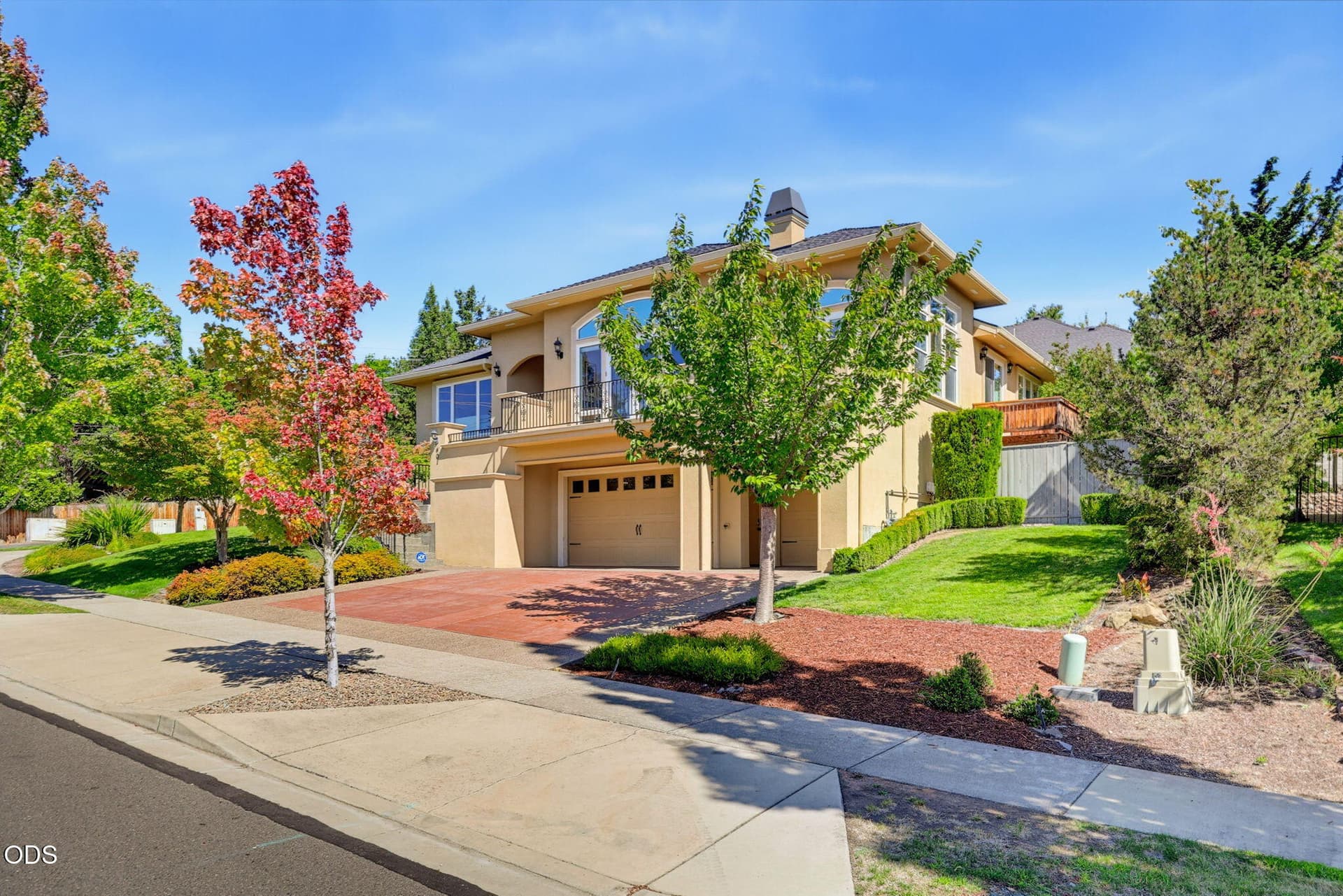 3. Photo 3 of 68, 401 Stanford Avenue, Medford, OR 97504