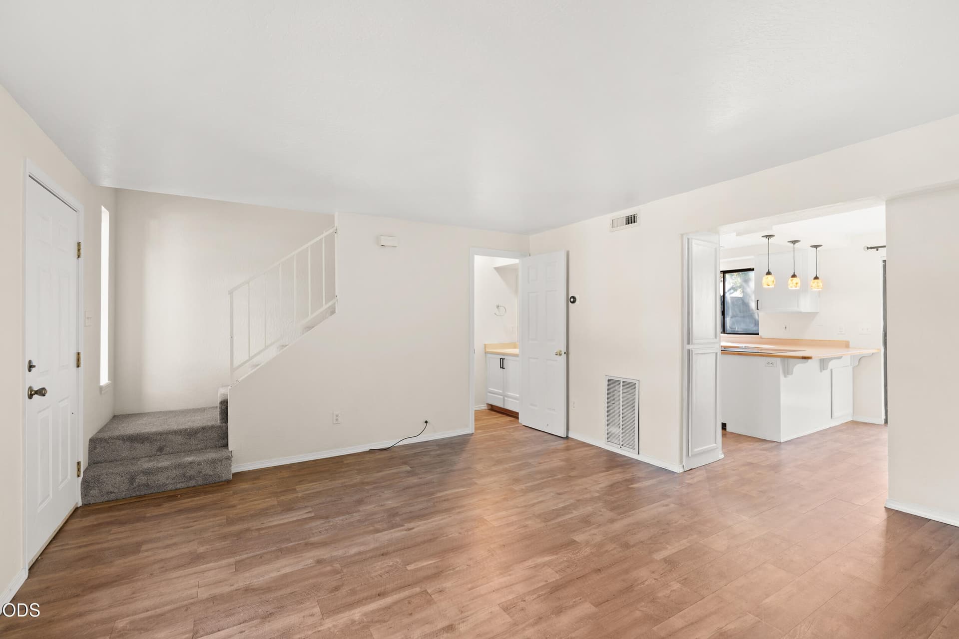 690-normal-ave-05. Photo 5 of 26, 690 Normal Avenue, Ashland, OR 97520