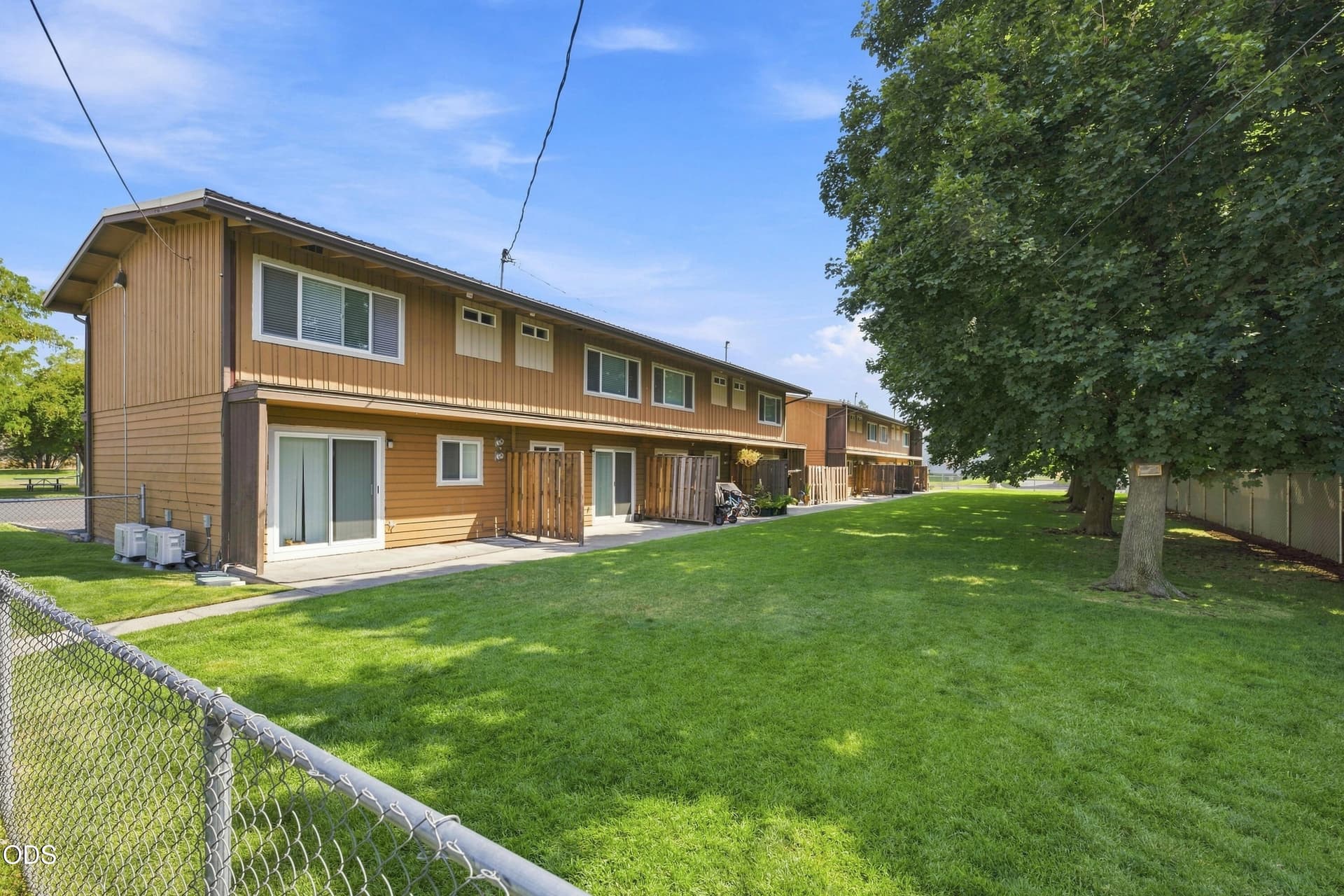 115 NE A St (7 of 19). Photo 2 of 9, 115 NE A Street, Madras, OR 97741