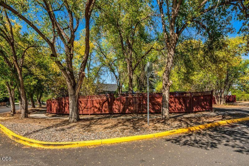 ob2n19KQ. Photo 5 of 19, 320 NW Riverside Boulevard, Bend, OR 97703
