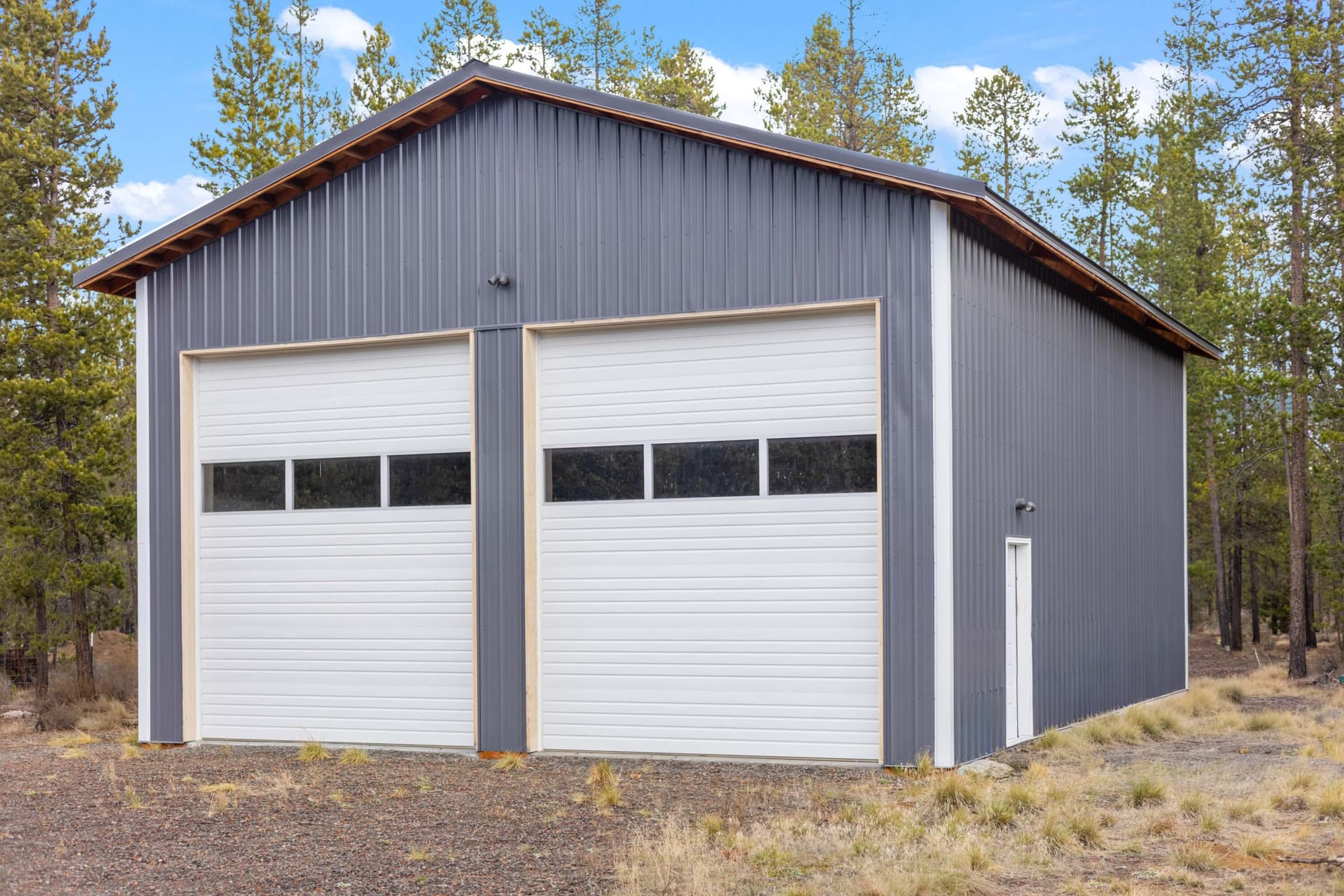 3c682b17_03. Photo 4 of 46, 53080 Day Road, La Pine, OR 97739