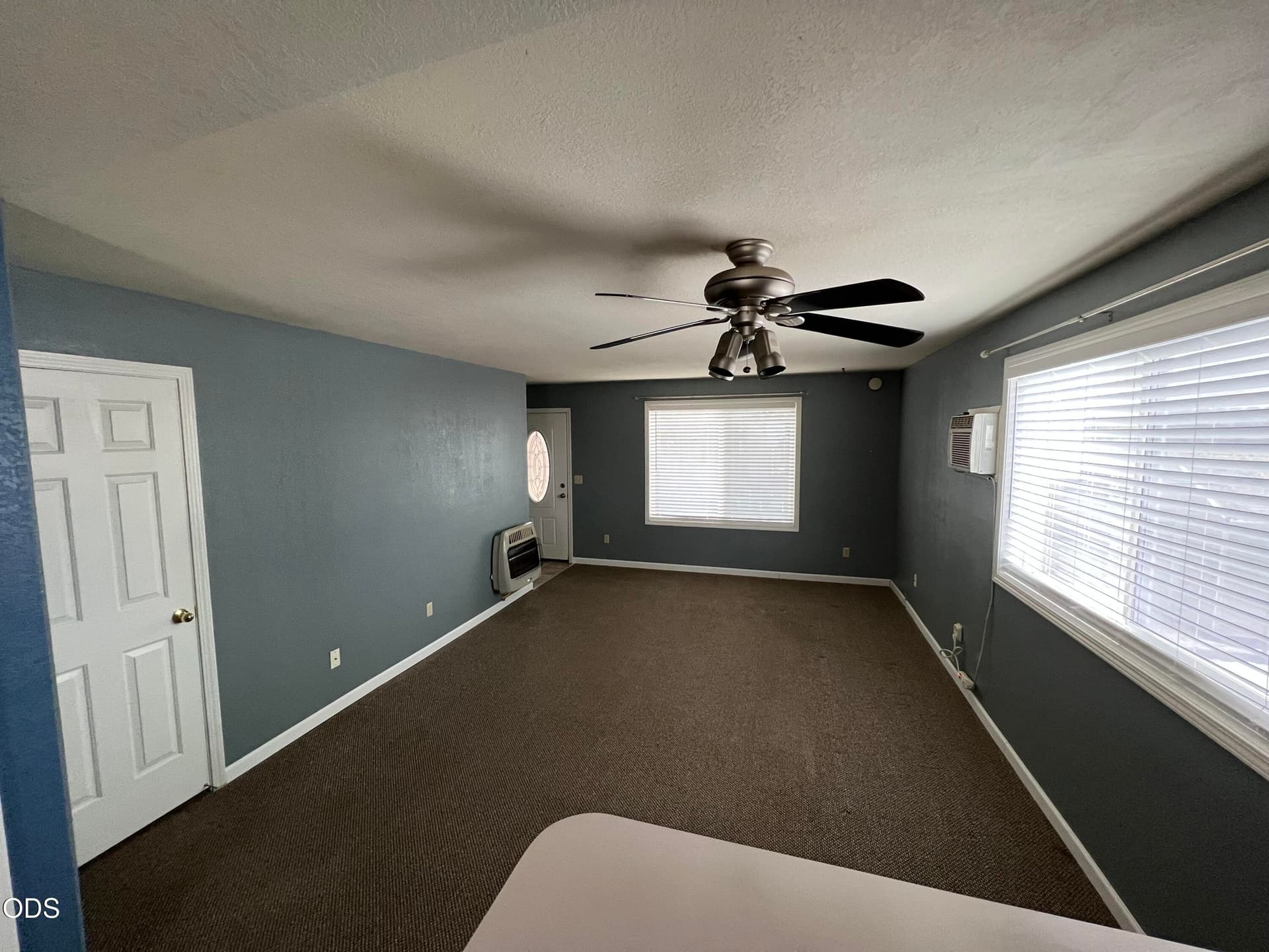 IMG_0397. Photo 5 of 26, 1724 Lakeview Avenue, Klamath Falls, OR 97601