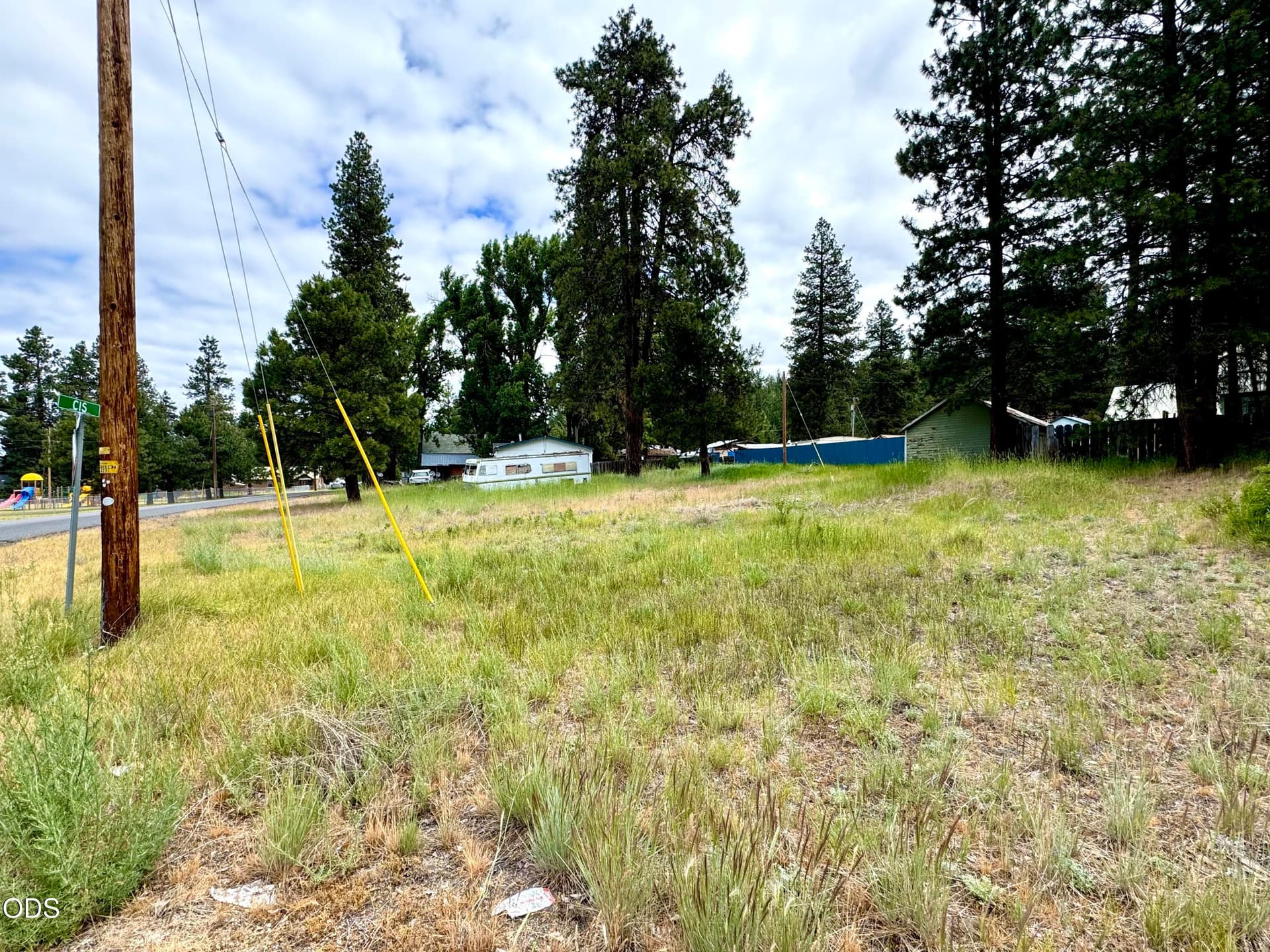 Main Photo. Photo 1 of 6, S Third Avenue Unit Lot 1,7,8, Chiloquin, OR 97624