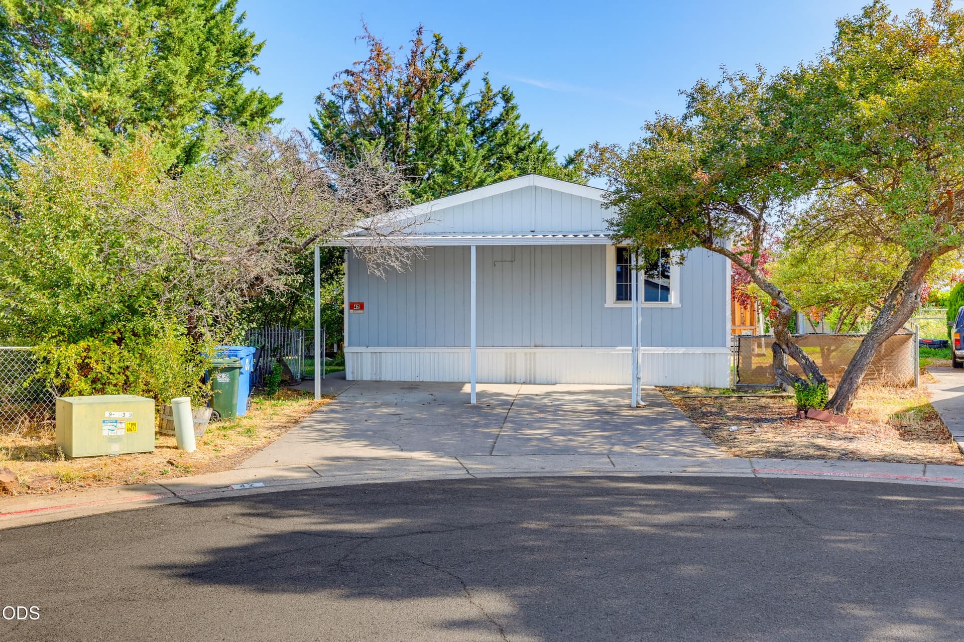 ApxAG00001. Photo 1 of 35, 3750 Avenue G Unit SPC 42, White City, OR 97503
