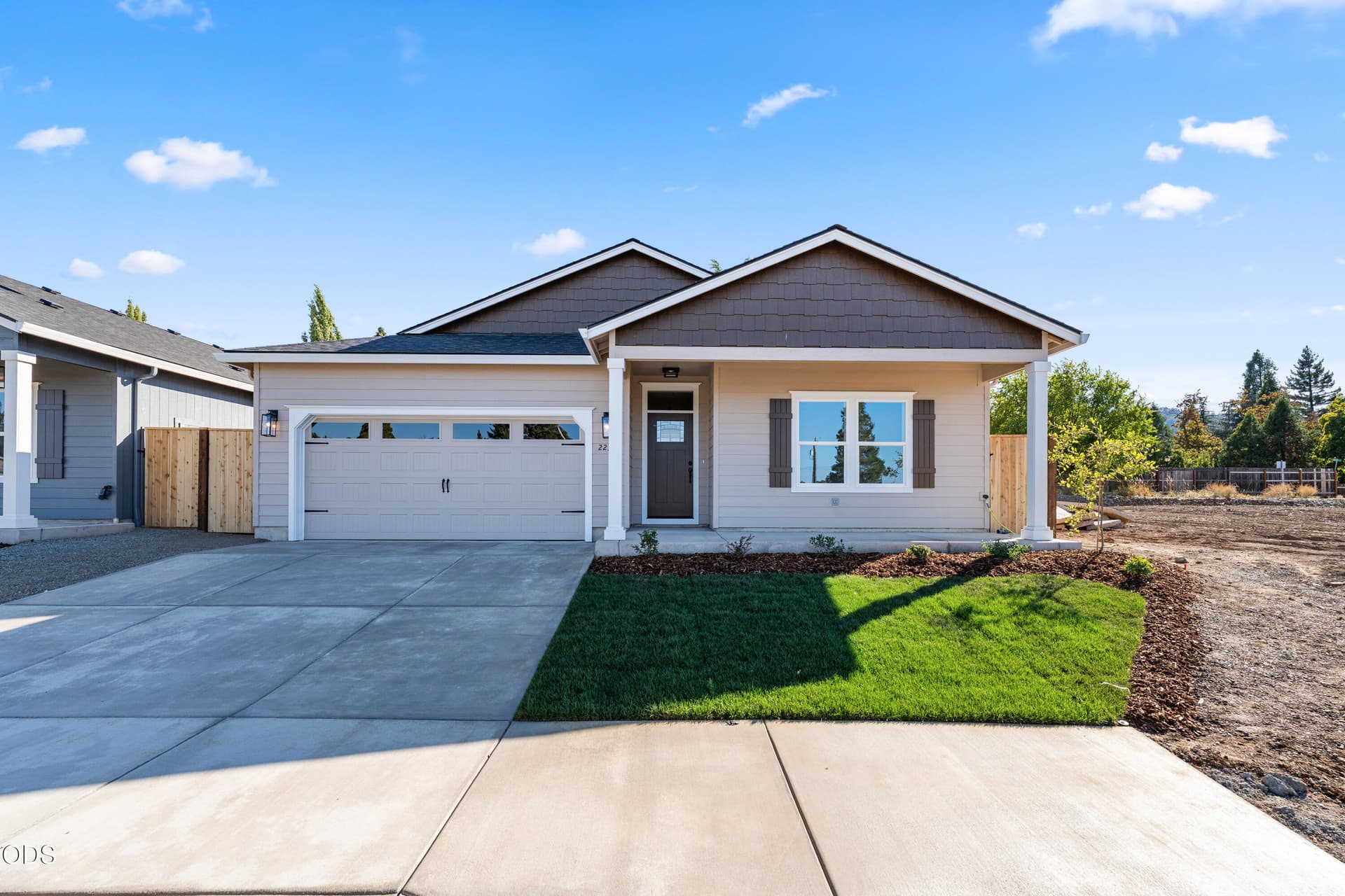 2235 pianna drive-02. Photo 5 of 36, 2235 Piazza Drive, Medford, OR 97501