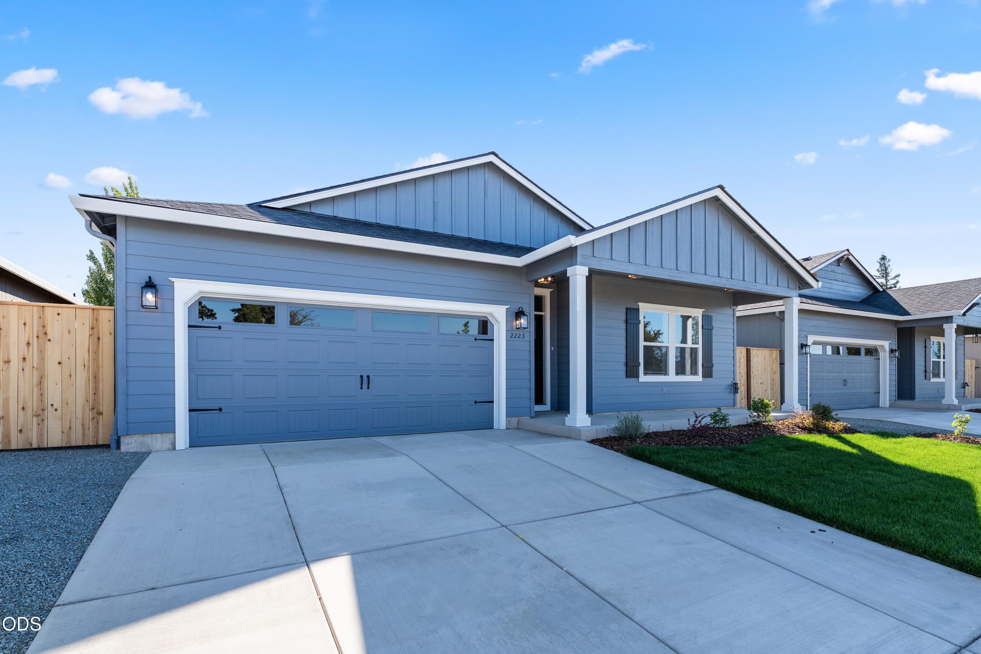 2223 pianna drive-04. Photo 3 of 37, 2223 Piazza Drive, Medford, OR 97501