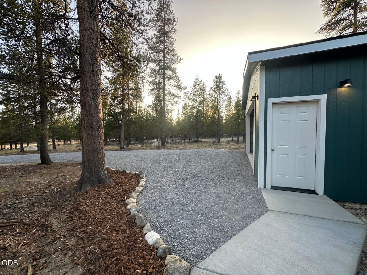 Lapine19. Photo 3 of 48, 12753 Beechwood Drive, La Pine, OR 97739
