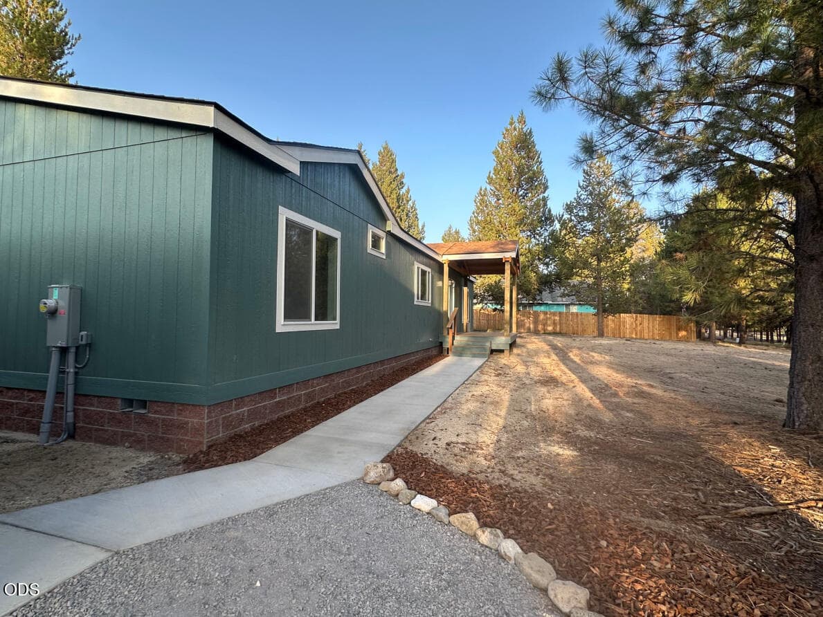 Lapine2. Photo 4 of 48, 12753 Beechwood Drive, La Pine, OR 97739