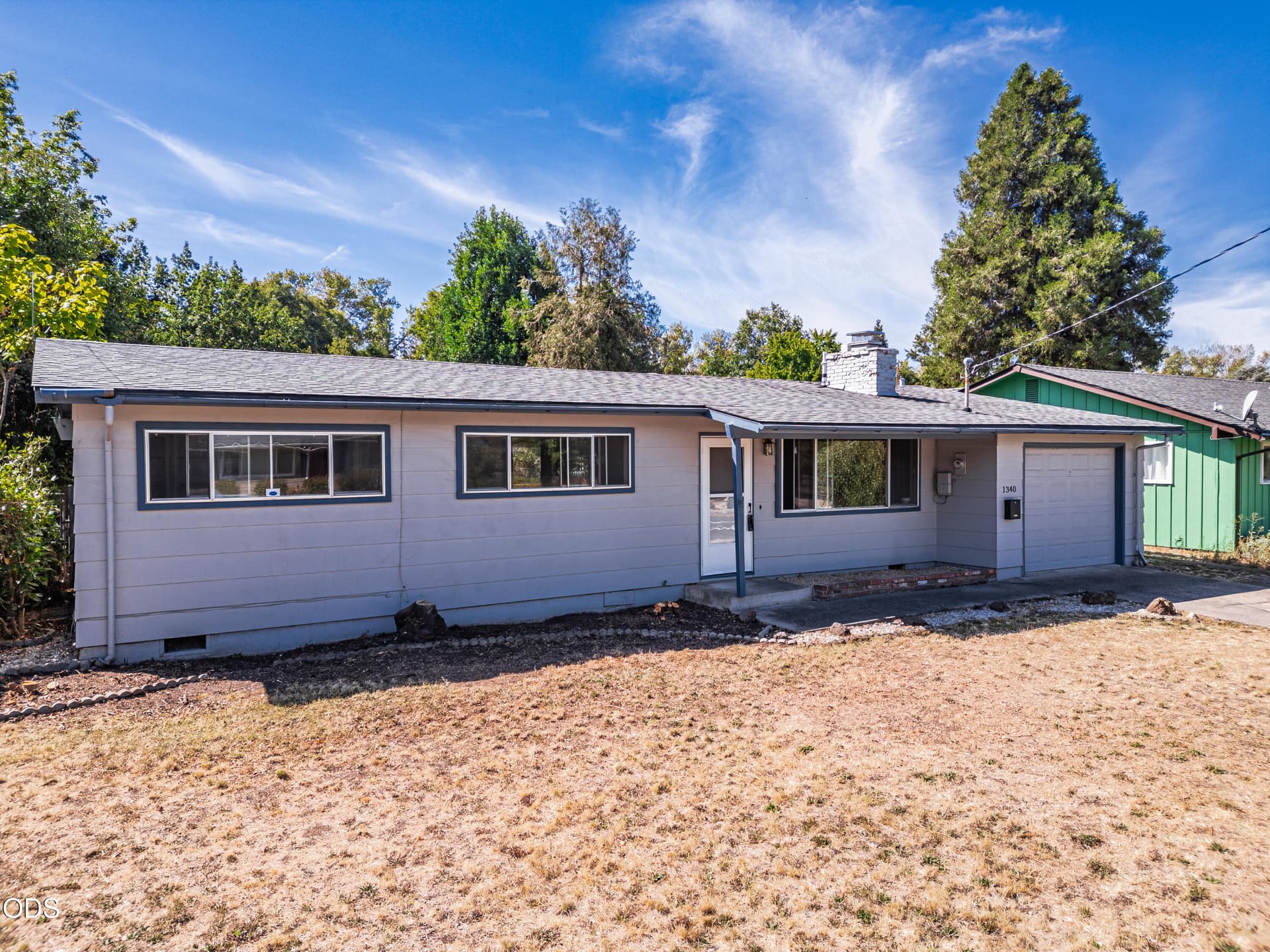 Front. Photo 1 of 43, 1340 Siskiyou Boulevard, Medford, OR 97504
