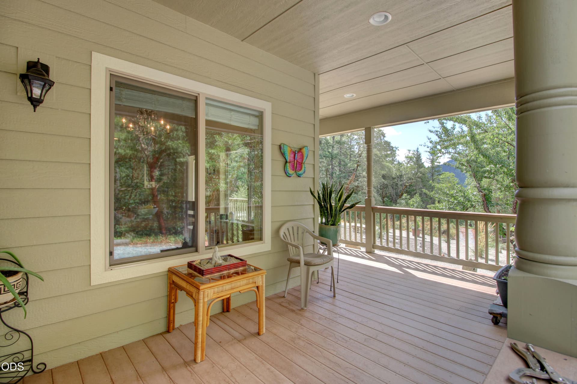 IMG_9481_2_3. Photo 2 of 29, 665 Winona Road, Grants Pass, OR 97526